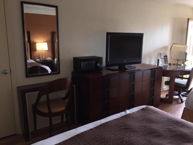 Royal Inn - Property Image 13