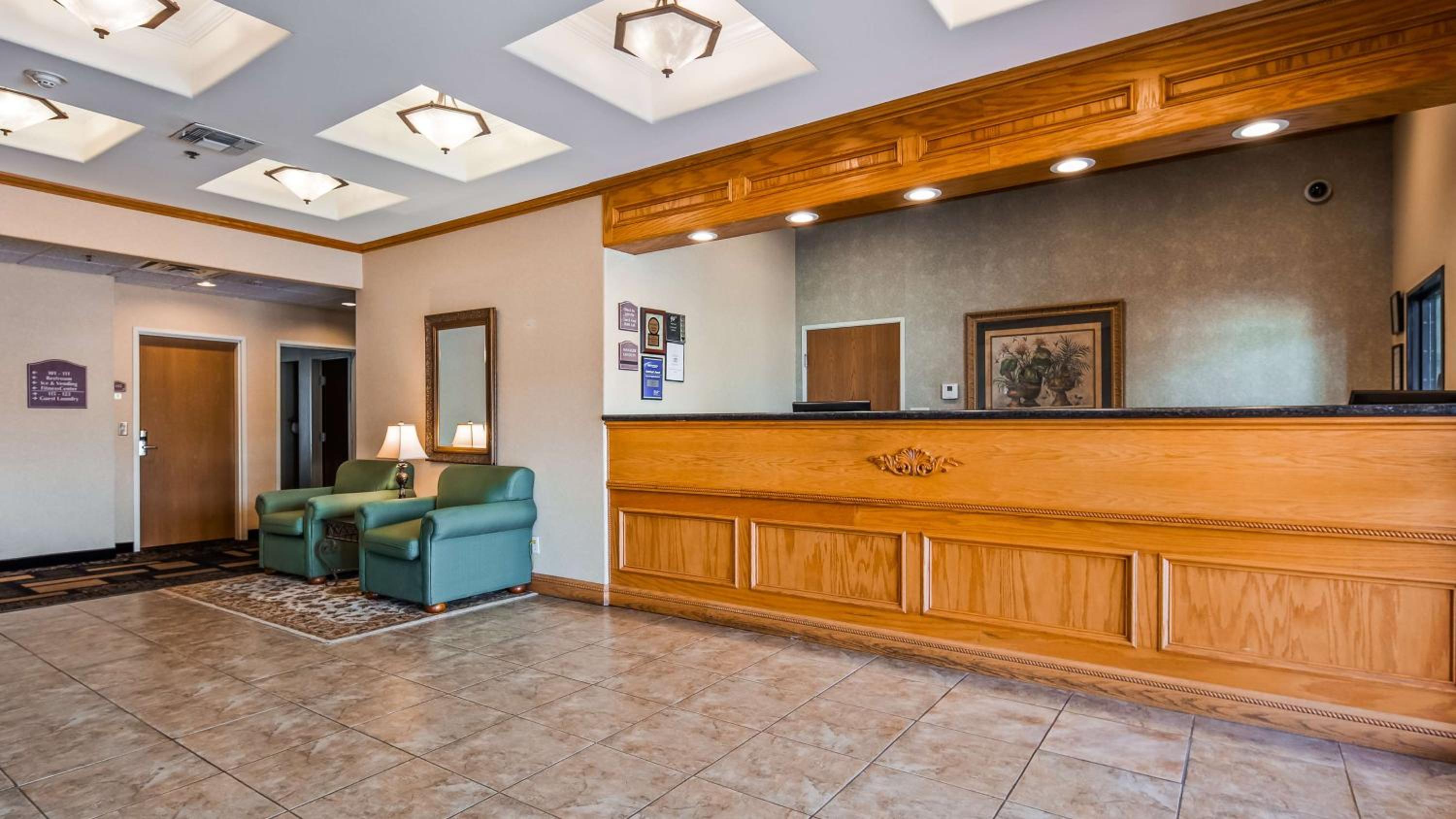 Marshall Vacations - Best Western Longview - Property Image 3