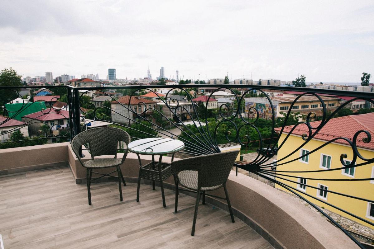 balcony