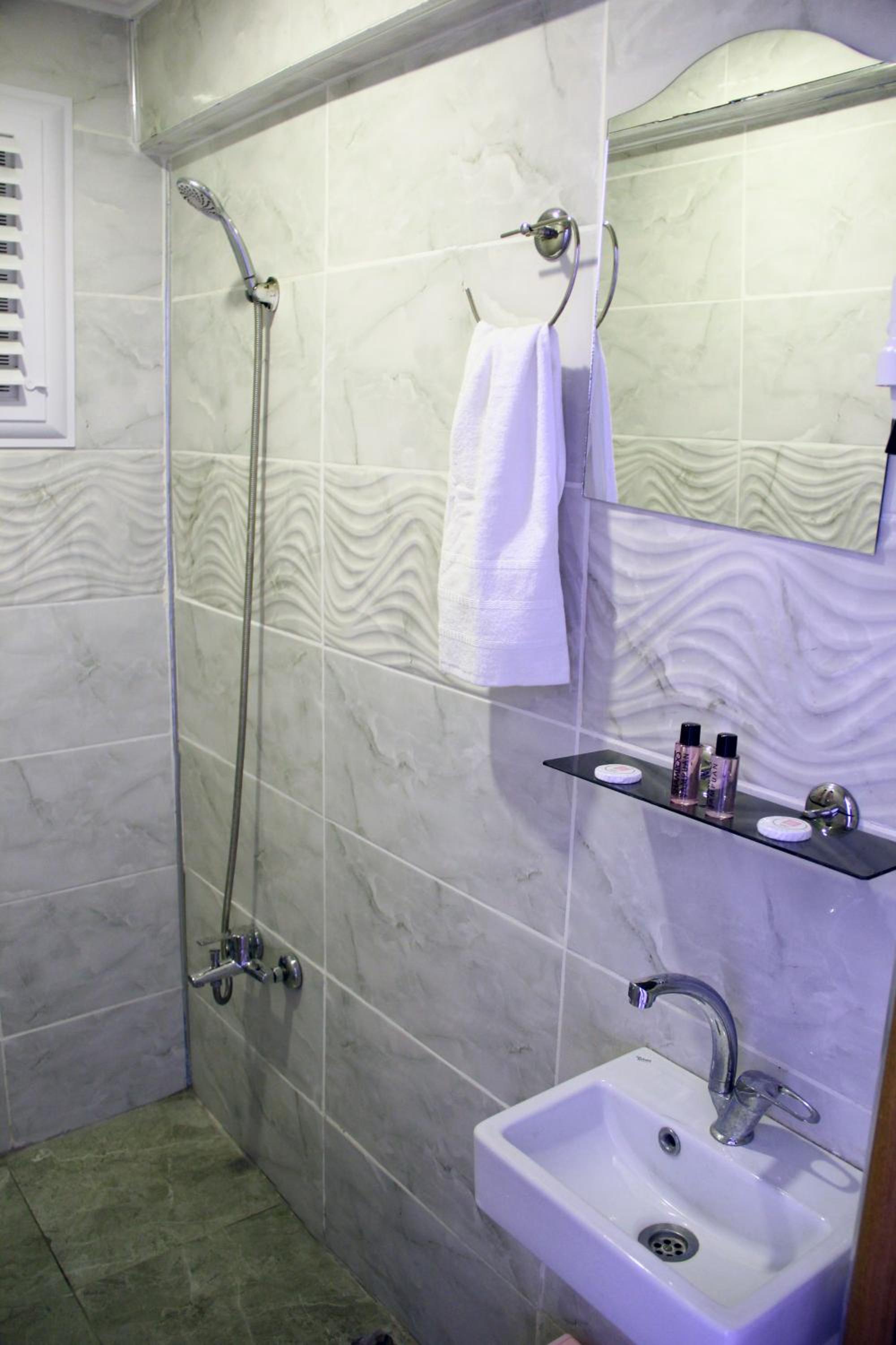 Marpalace Otel - Image 19