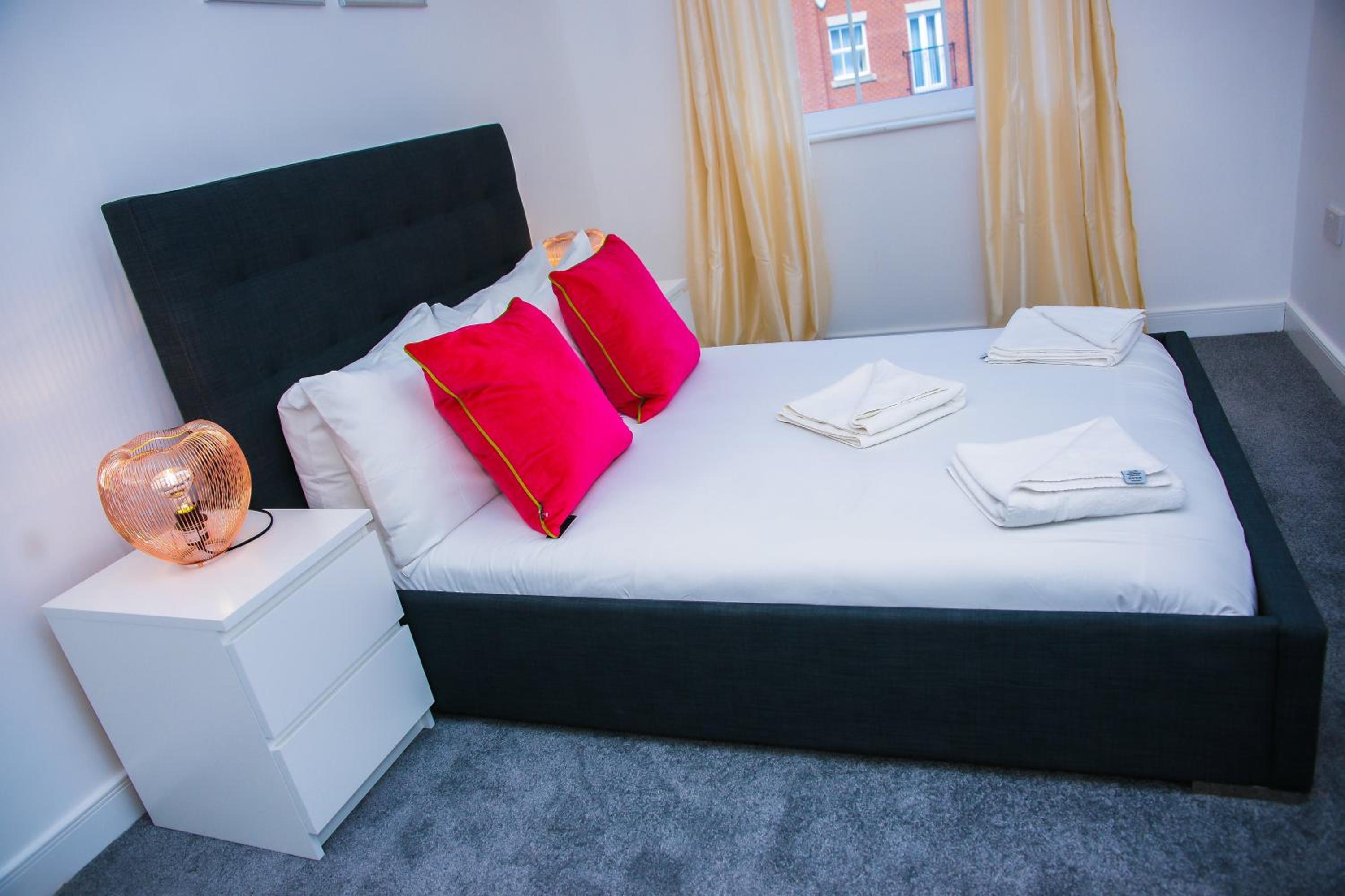 Superior 2 bedroom Apartments