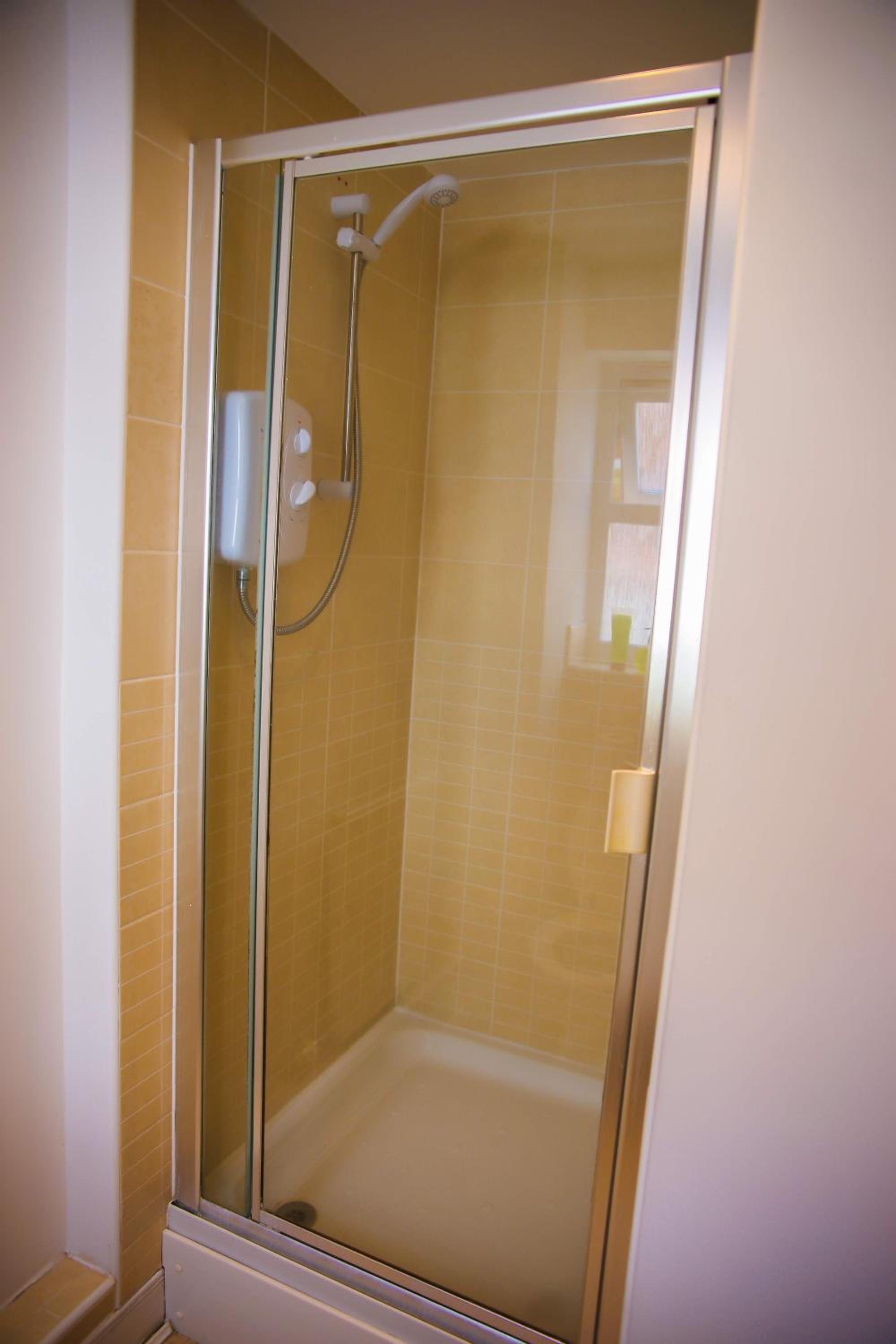 Superior 2 bedroom Apartments