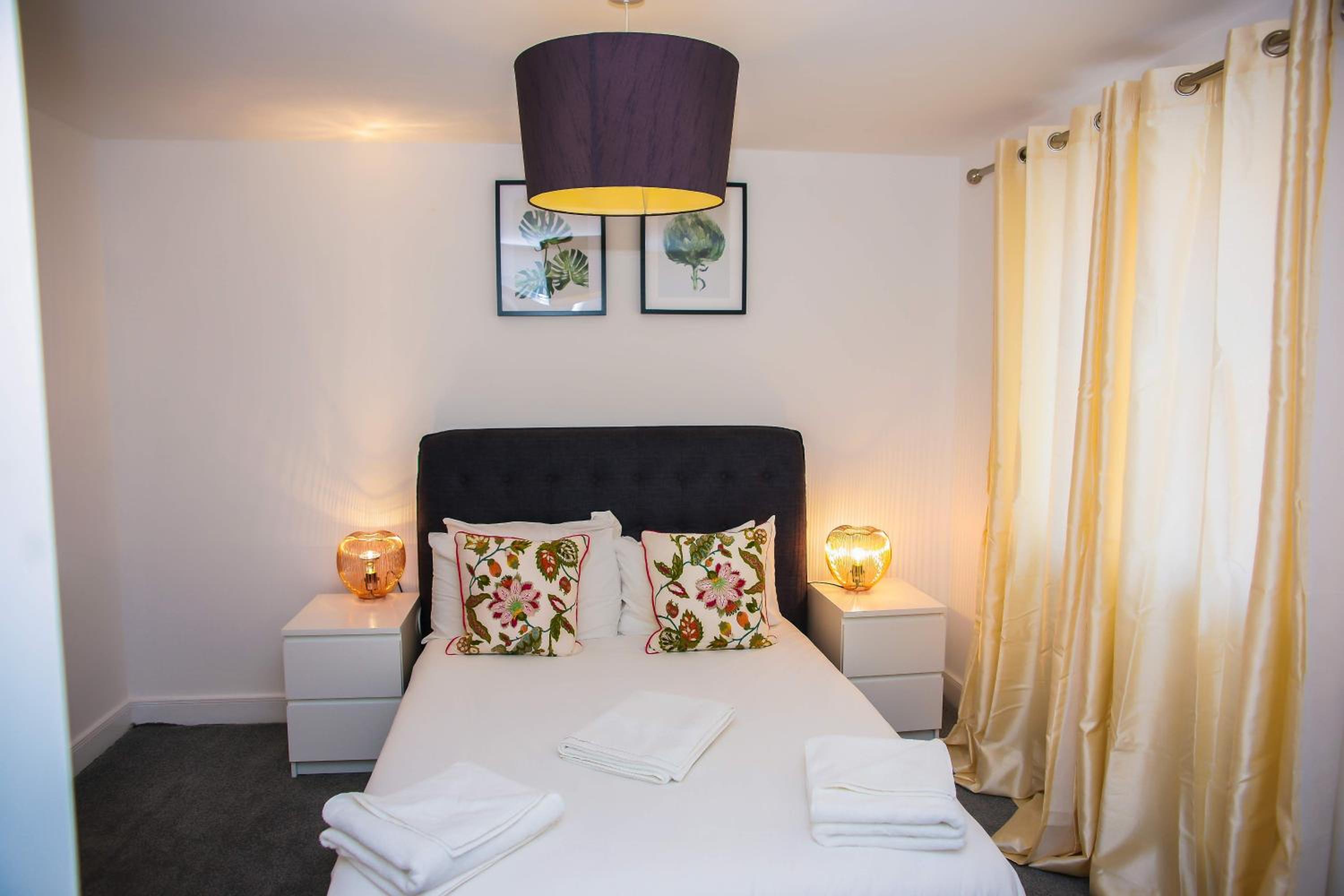 Superior 2 bedroom Apartments