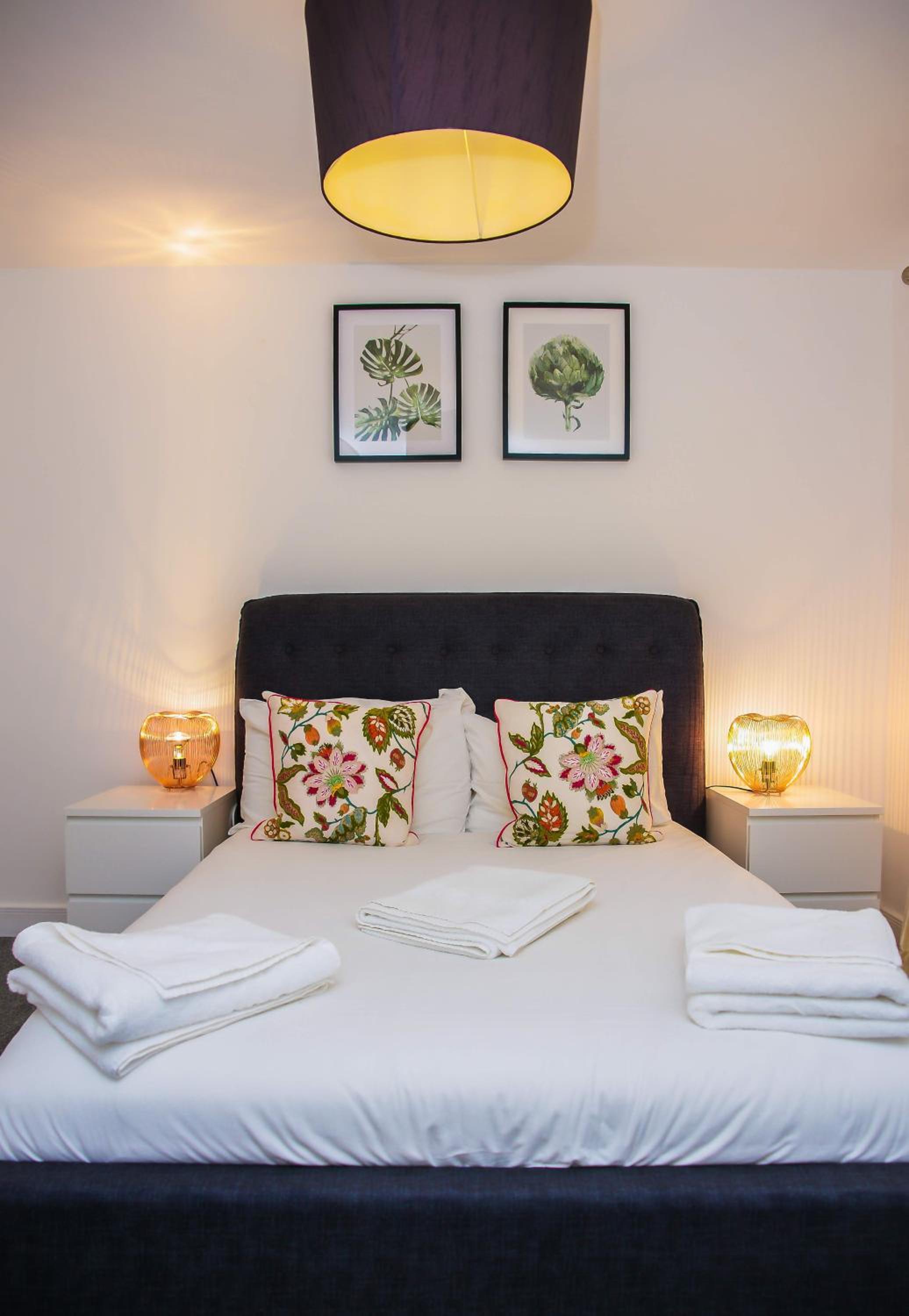 Superior 2 bedroom Apartments