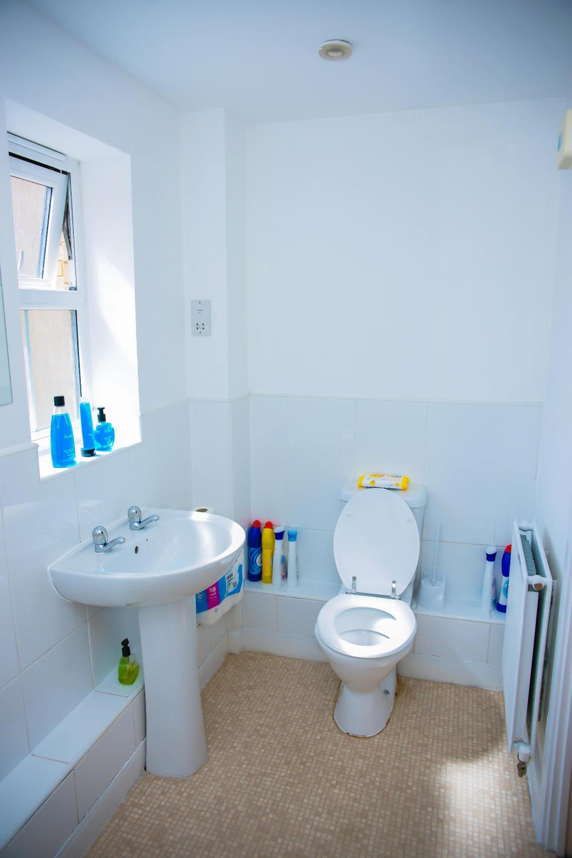 Superior 2 bedroom Apartments