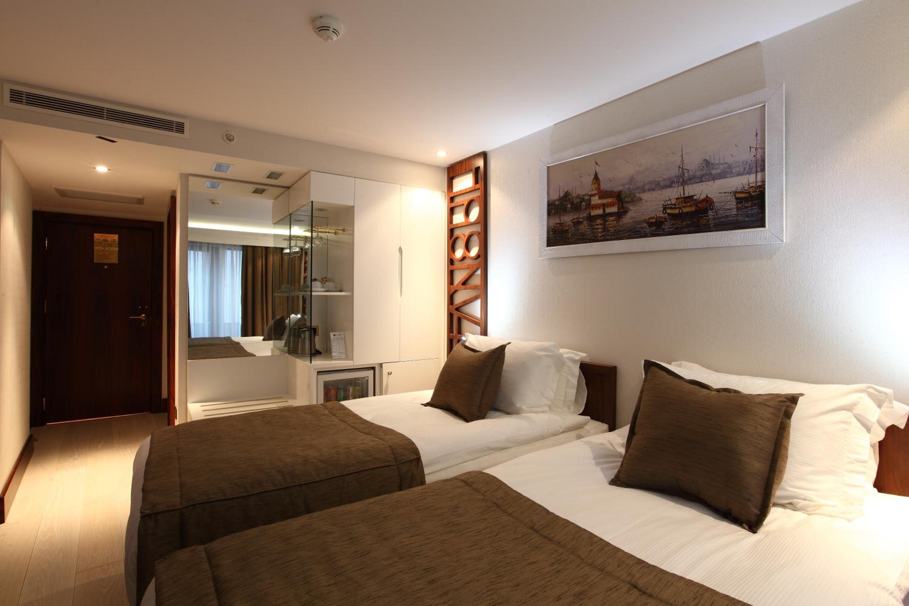 Victory Hotel & Spa Istanbul - Image 20