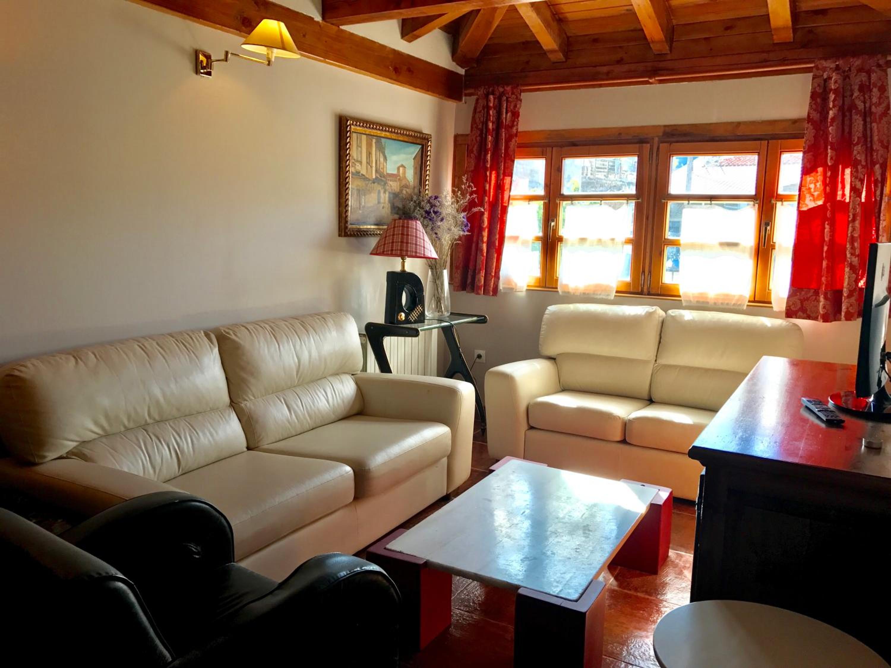 Apartamentos Alquitara