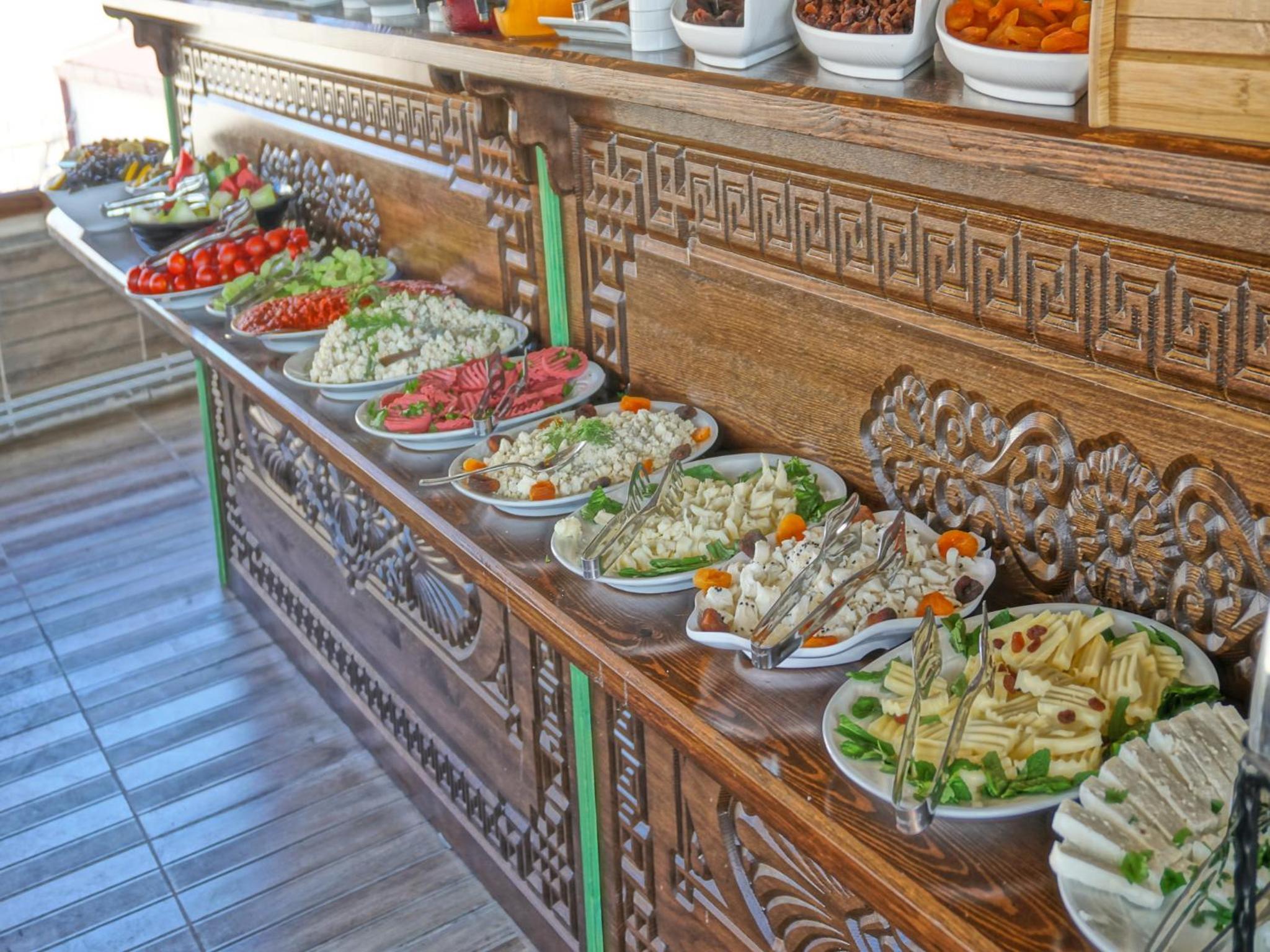 Milat Cave Hotel - Image 42