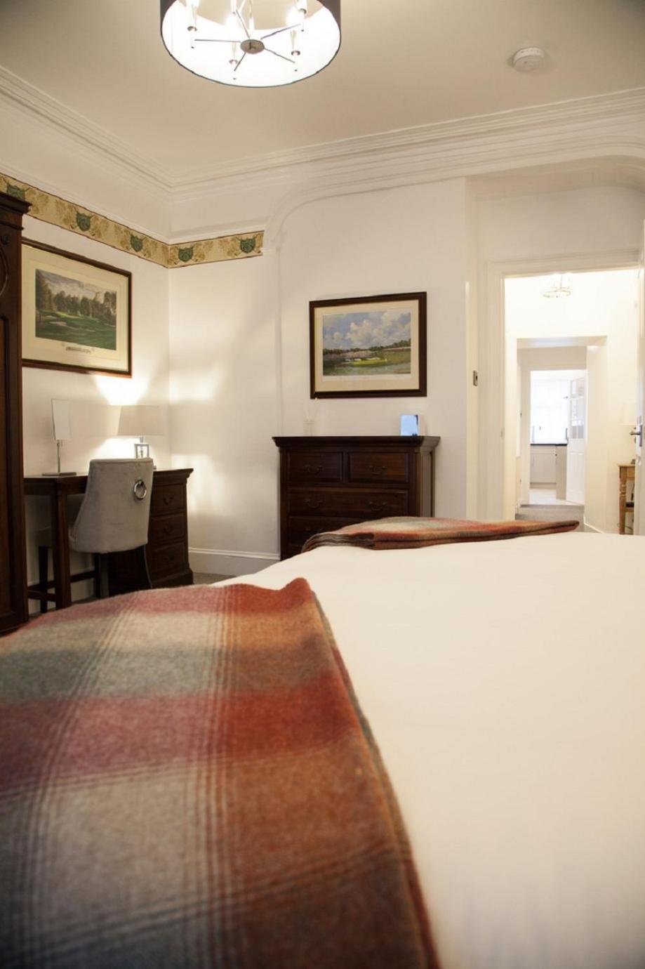 Dunperrogh, St Andrews view 5