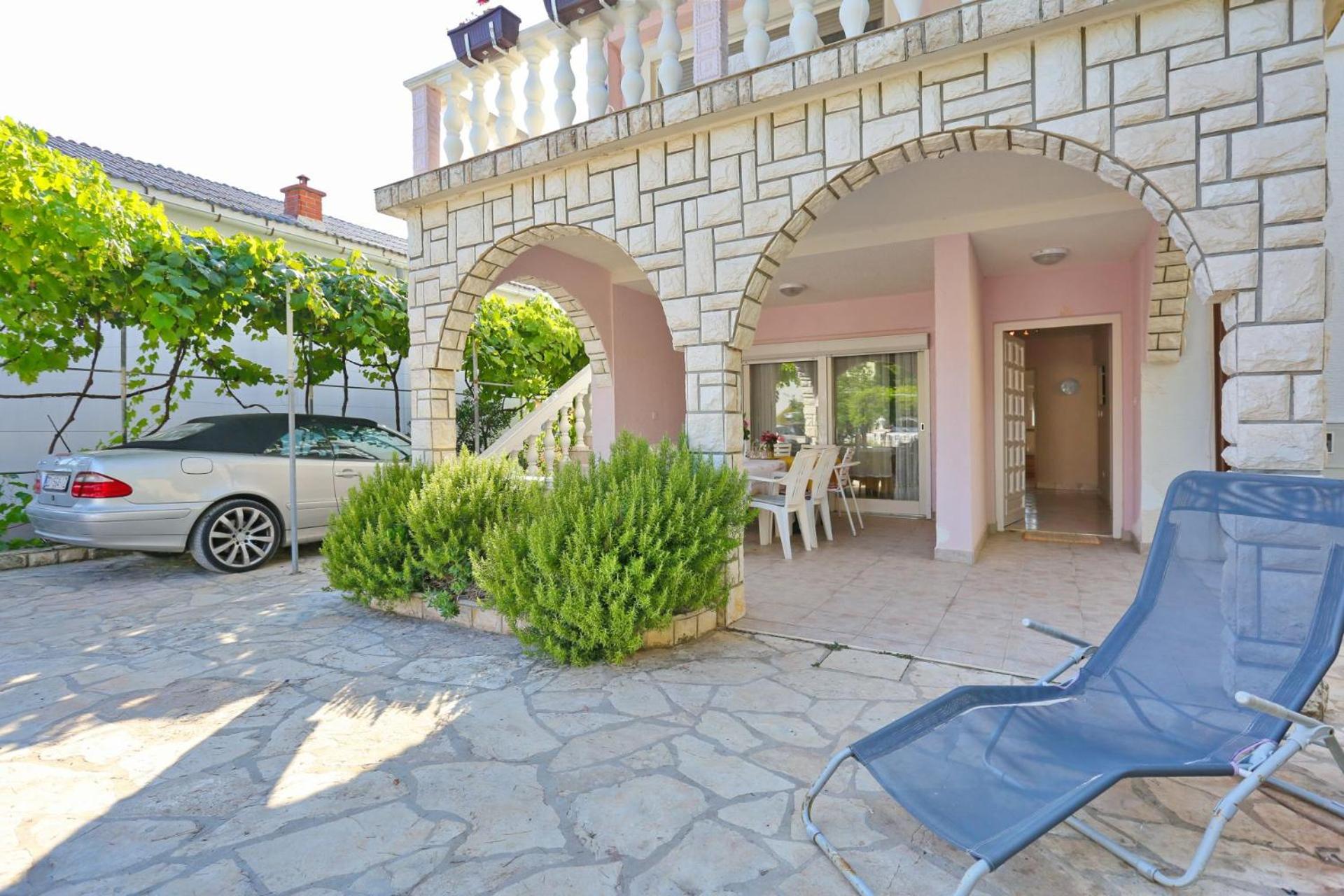 Villa Neyla view 5