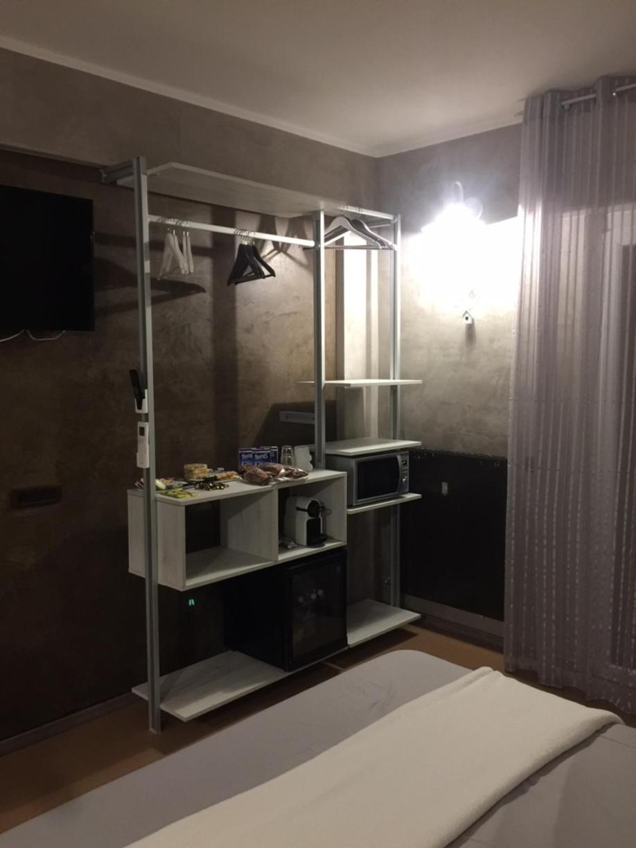 B2In Suite & Office