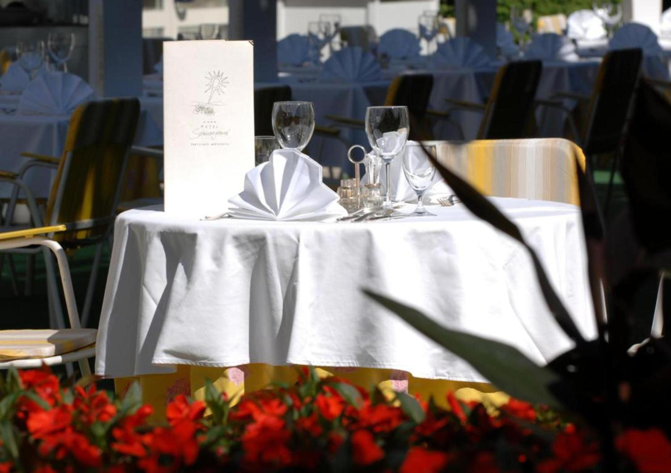 restaurant