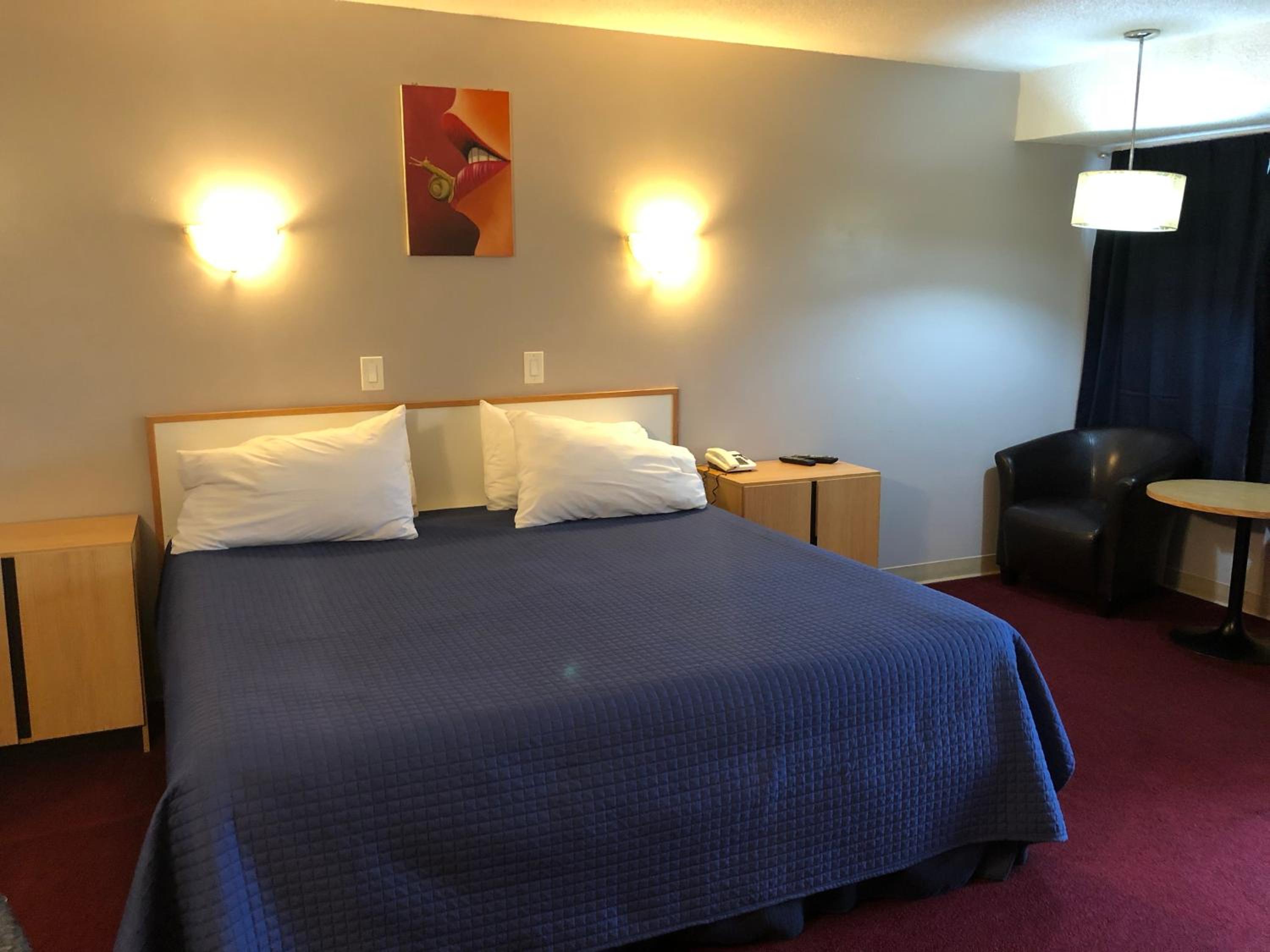Voyageur Motel