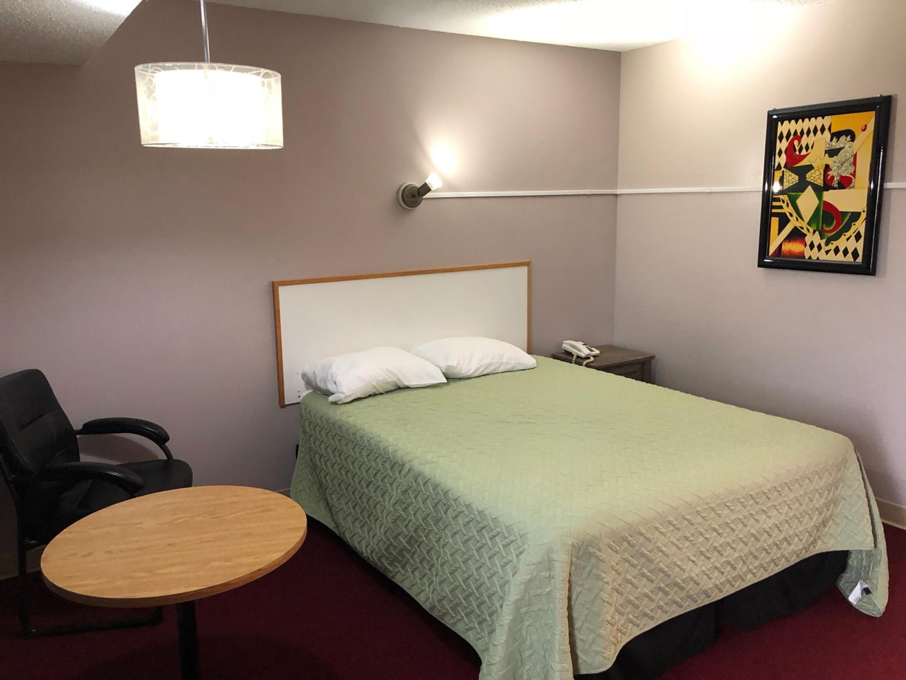 Voyageur Motel