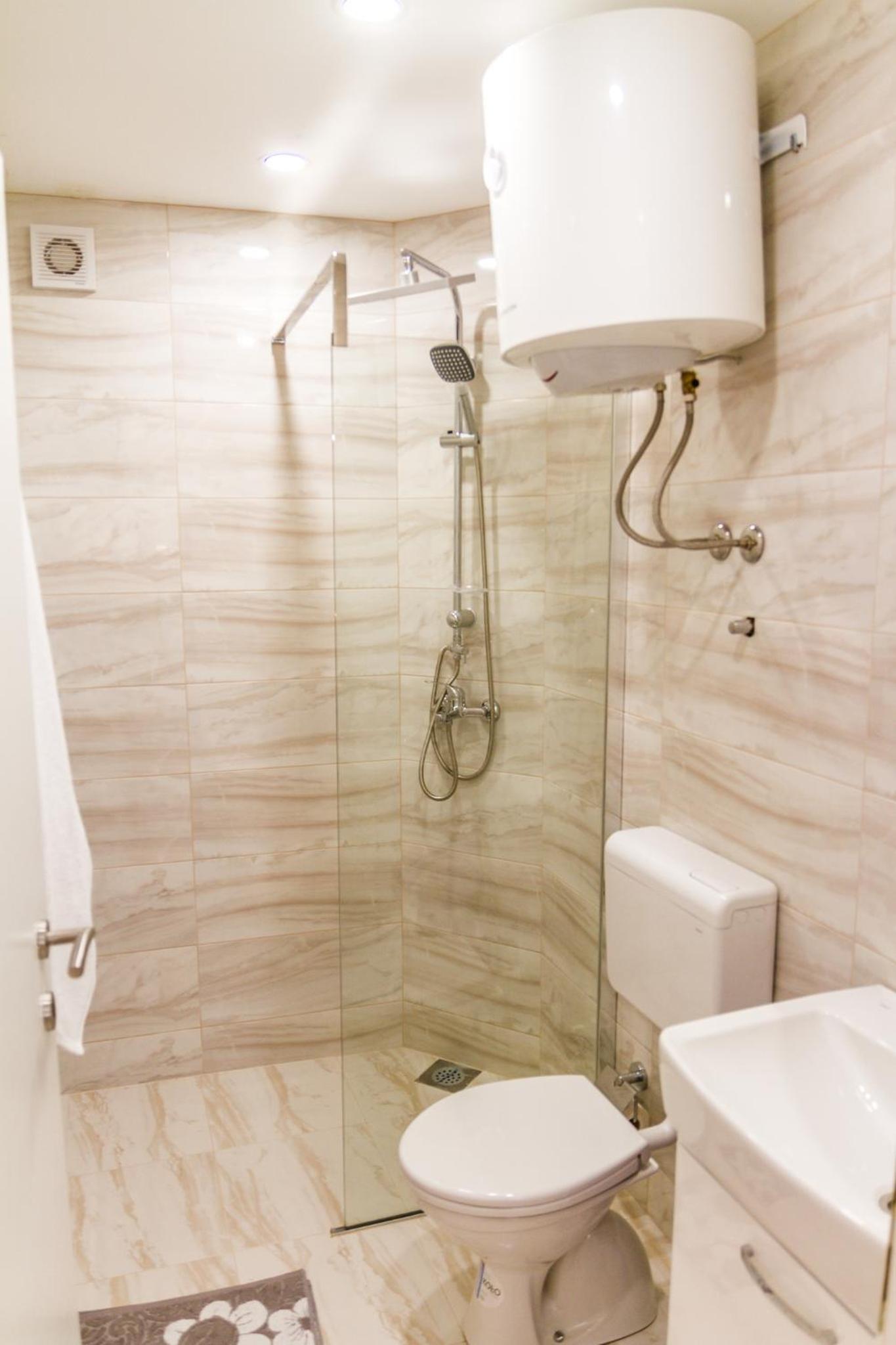 Apartman Arna