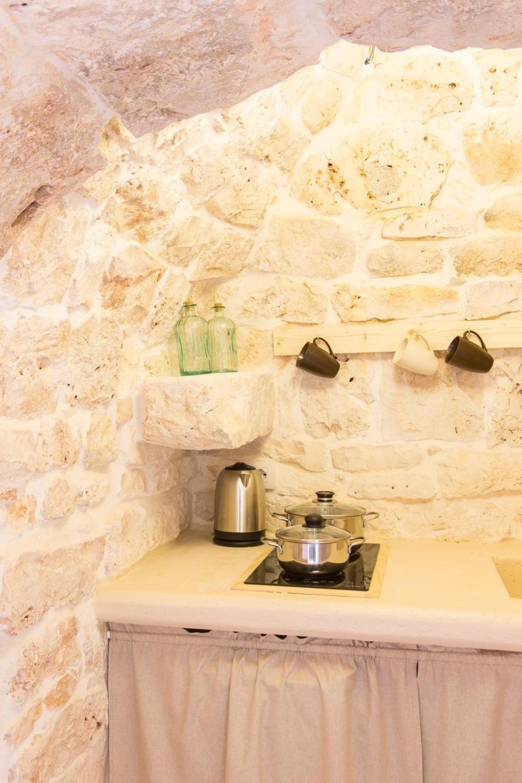 Trulli arabesco view 5