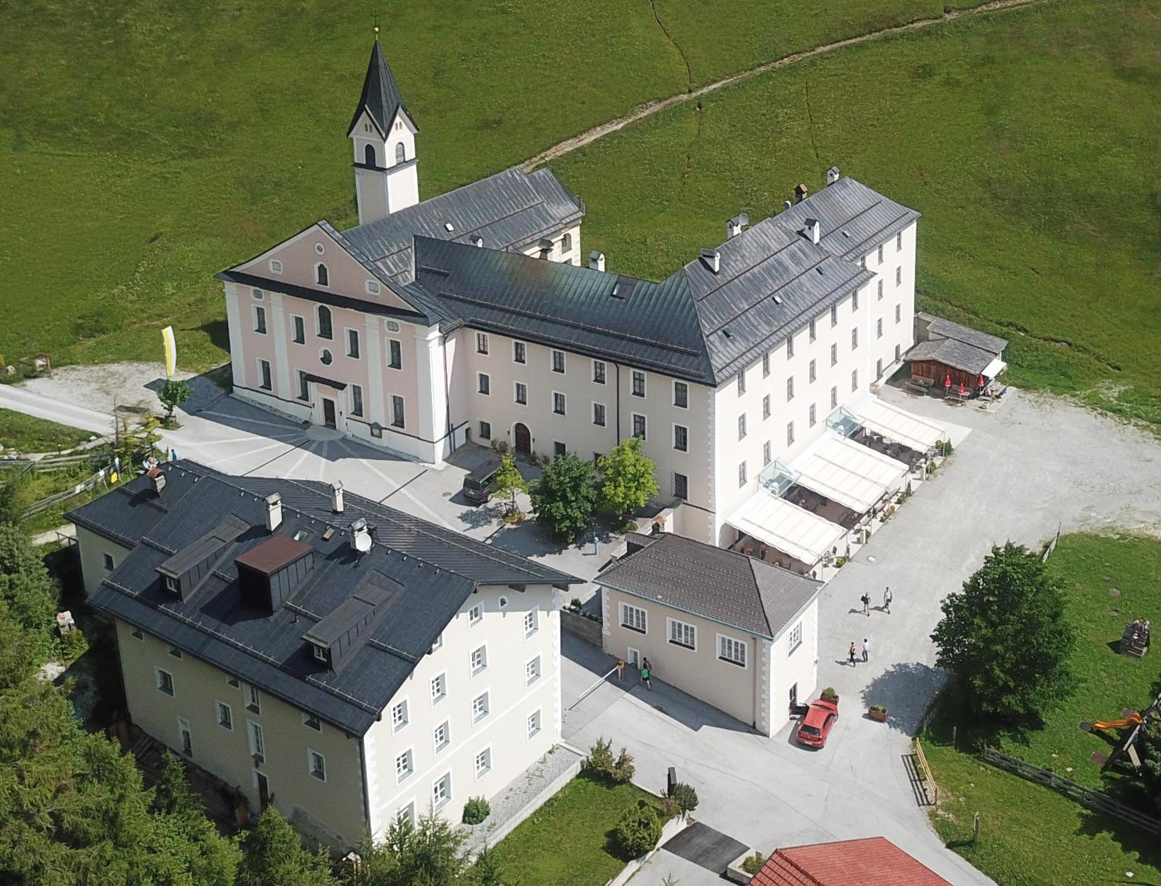 Waldrast Natur Resort