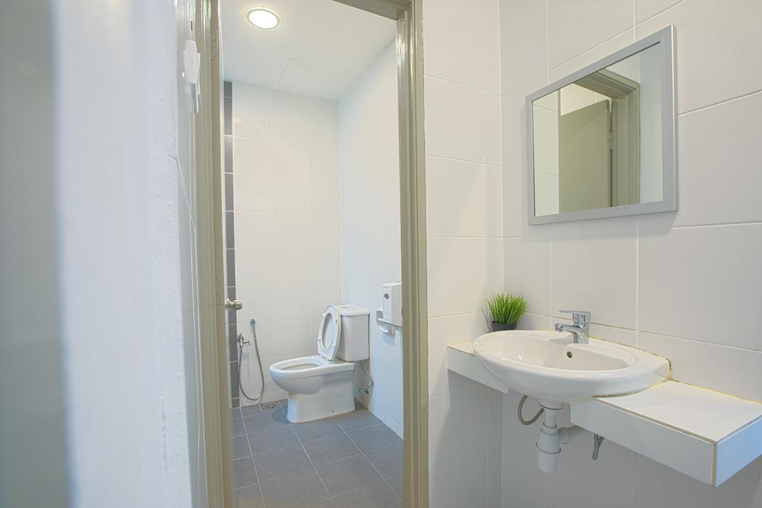 DreamScape Apartment @ Golden Hill