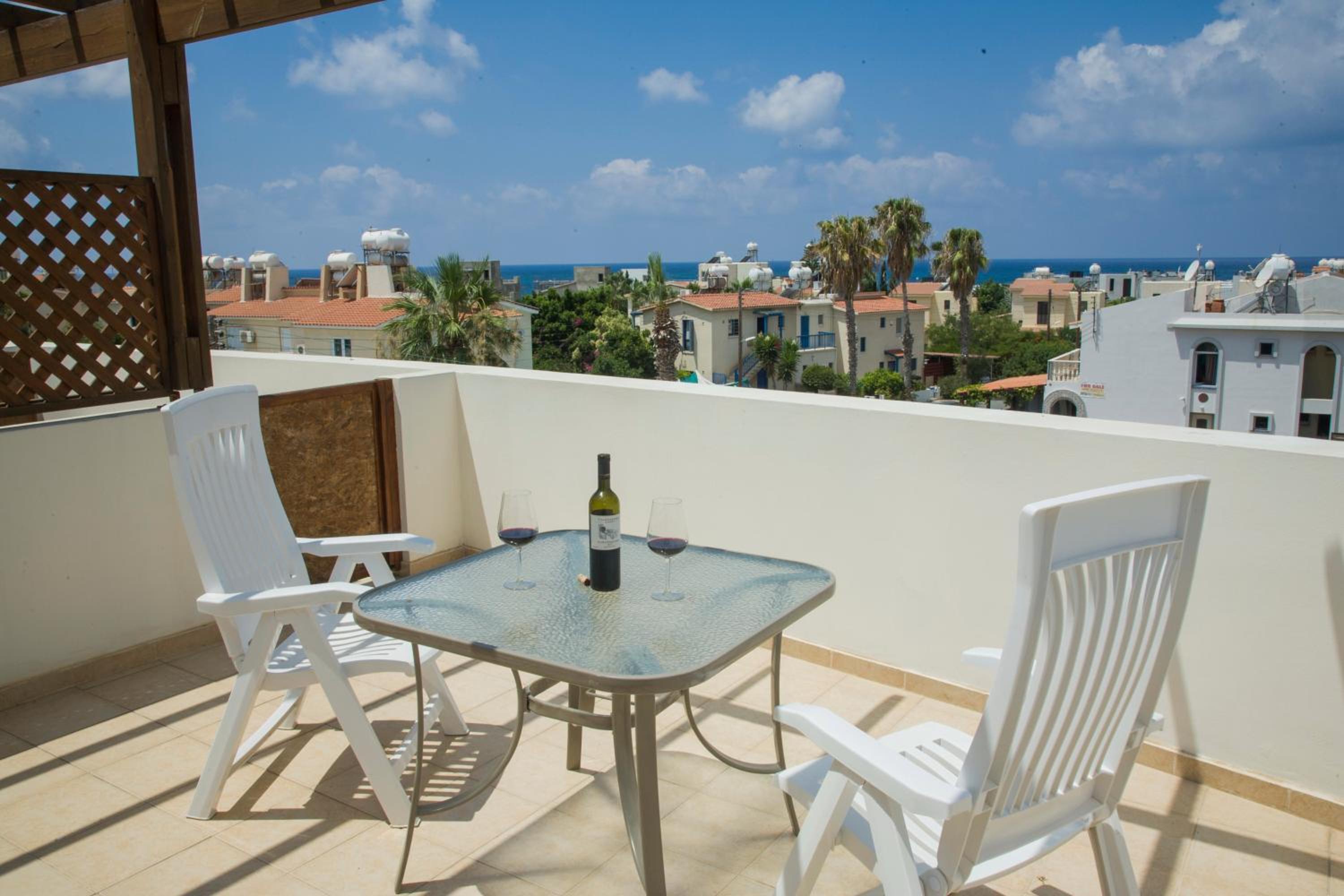 The Paradise Townhouses By Taimoura