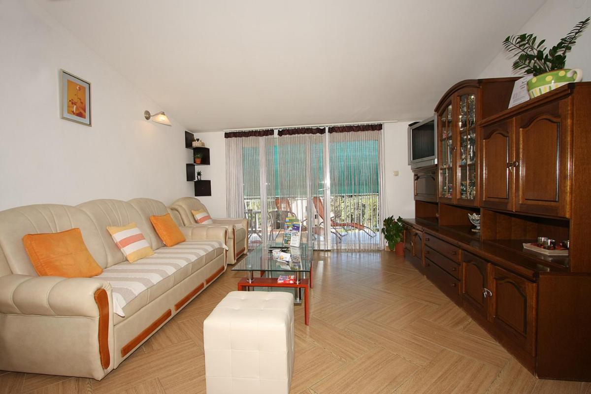 Apartments Ombla