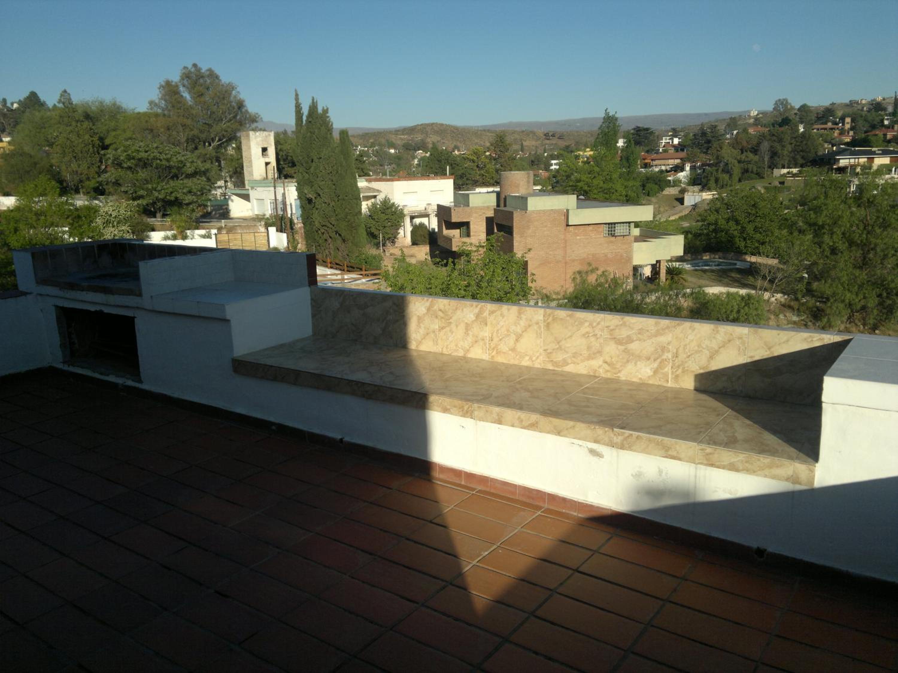 Departamentos Carlos Paz bajada al lago