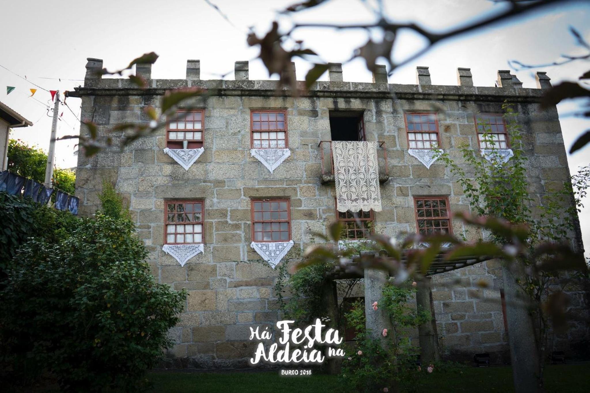 Paco de Pombeiro - Turismo de Habitacao