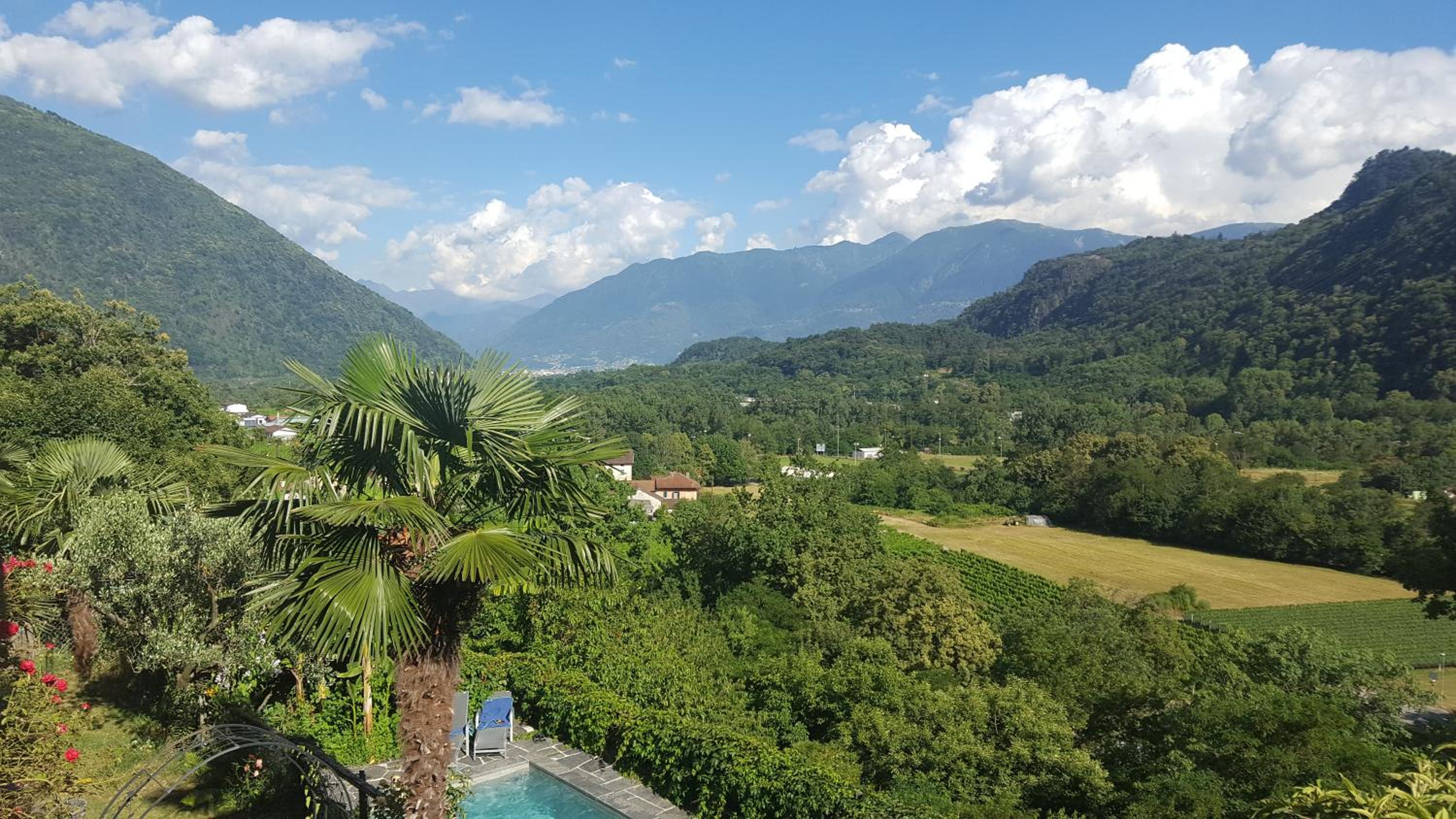 Casa Aries & Studio Aurora - mit Pool, in Cavigliano nur 8 km von Ascona und Locarno entfernt