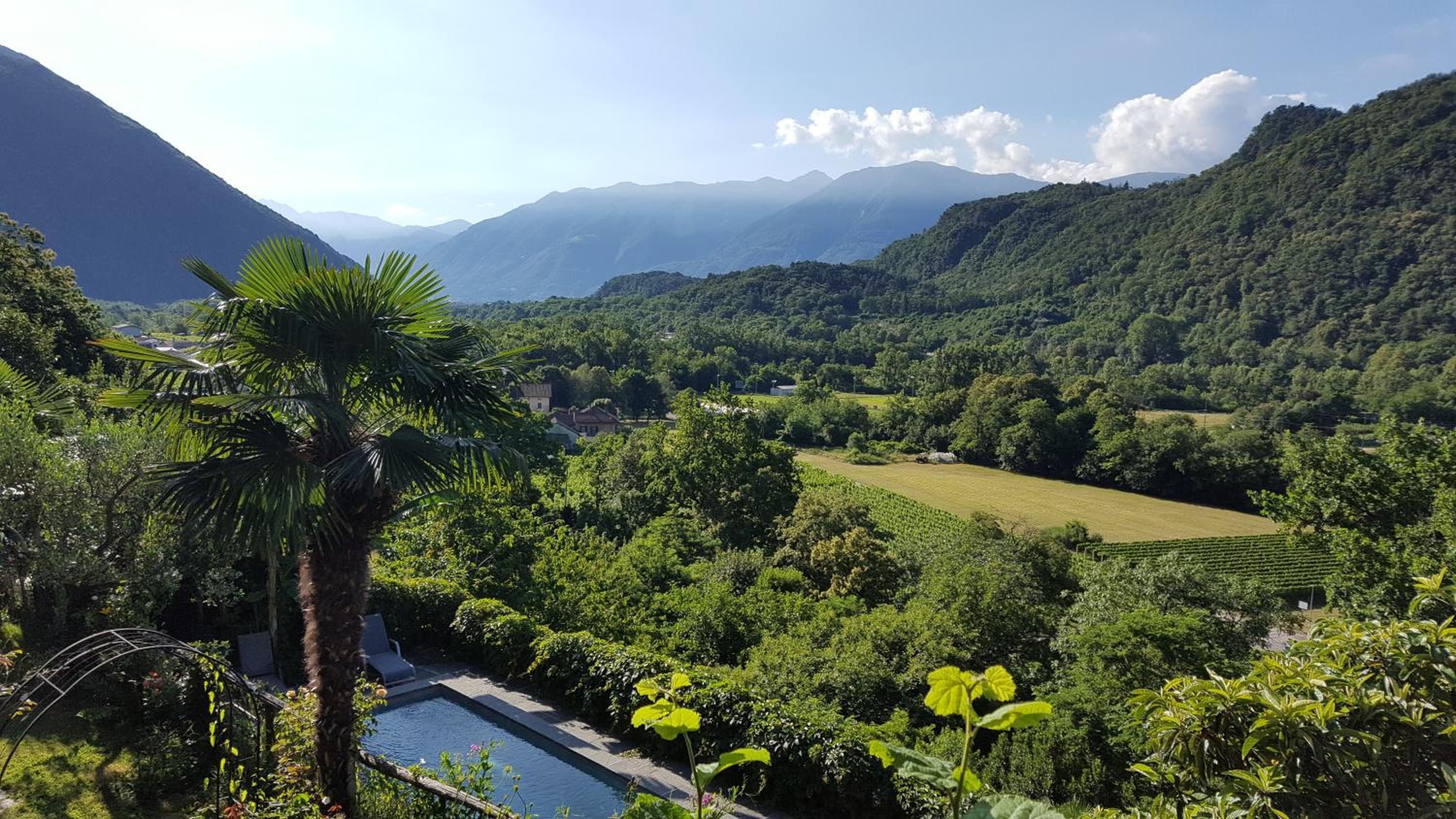 Casa Aries & Studio Aurora - mit Pool, in Cavigliano nur 8 km von Ascona und Locarno entfernt