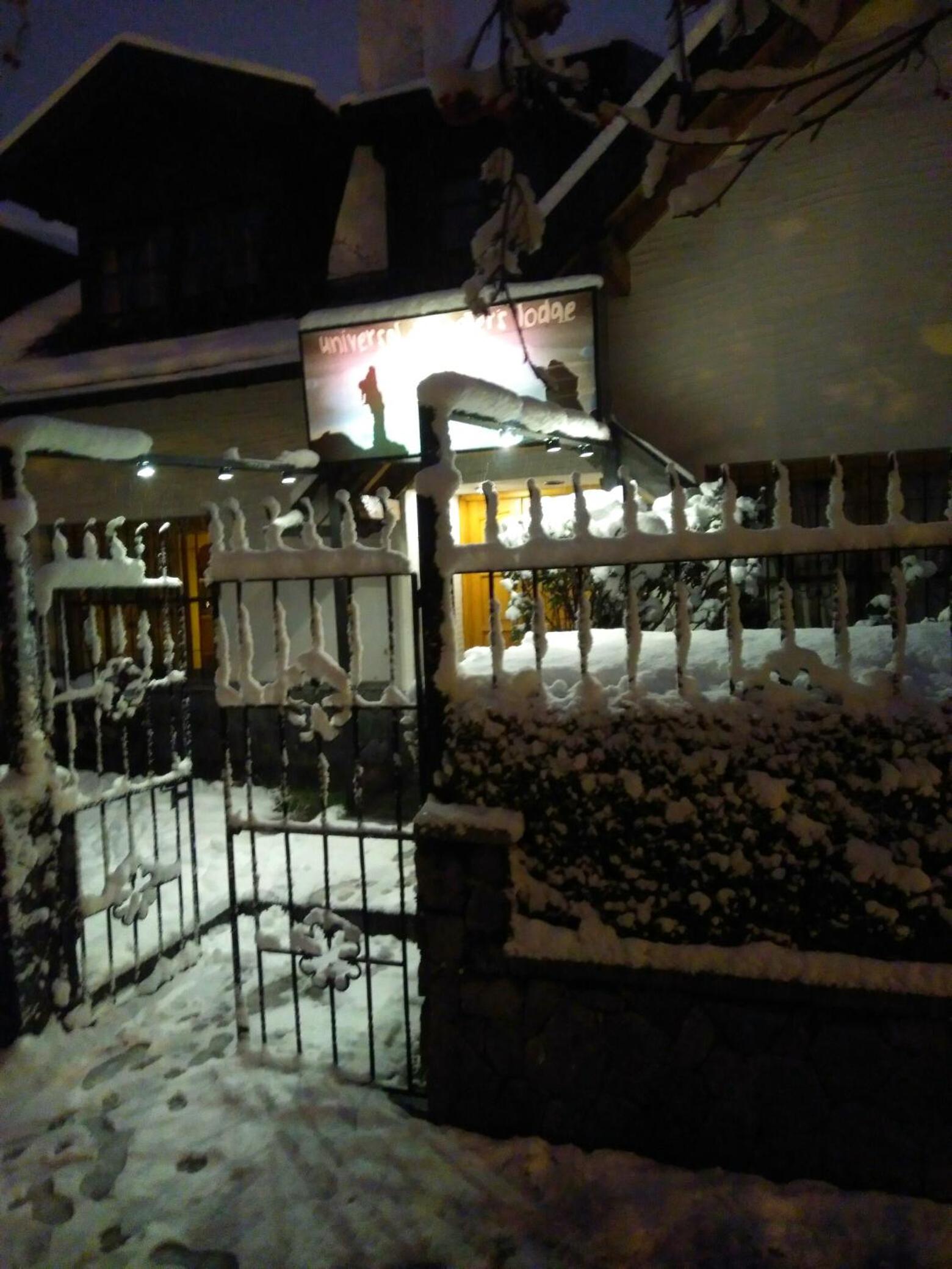 Universal Traveller's Hostel