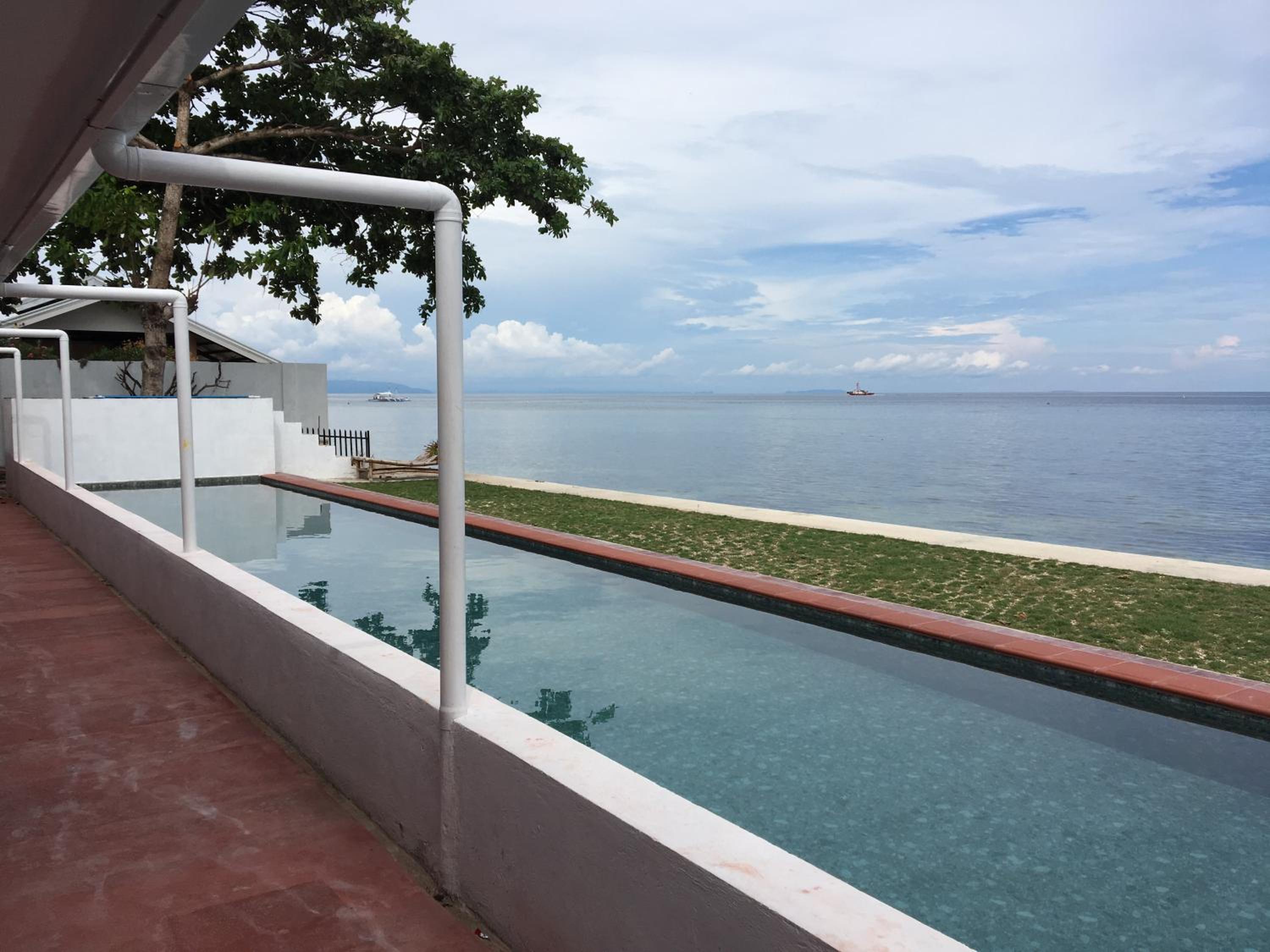 the beachhouse cebu