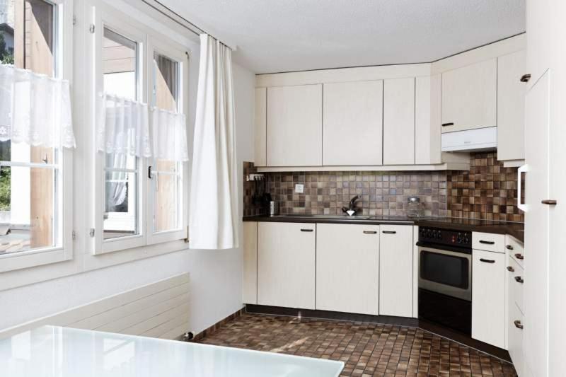 Ferienwohnung Bahnhöfli view 5