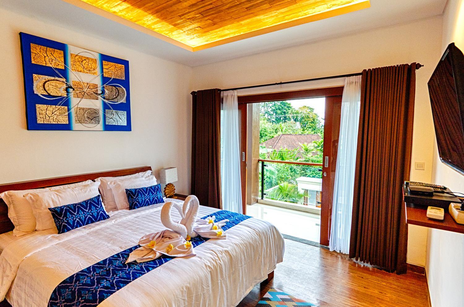 Villa Caitlyn, Seminyak - Modern 3 Bedroom Villa with Private Pool! view 4