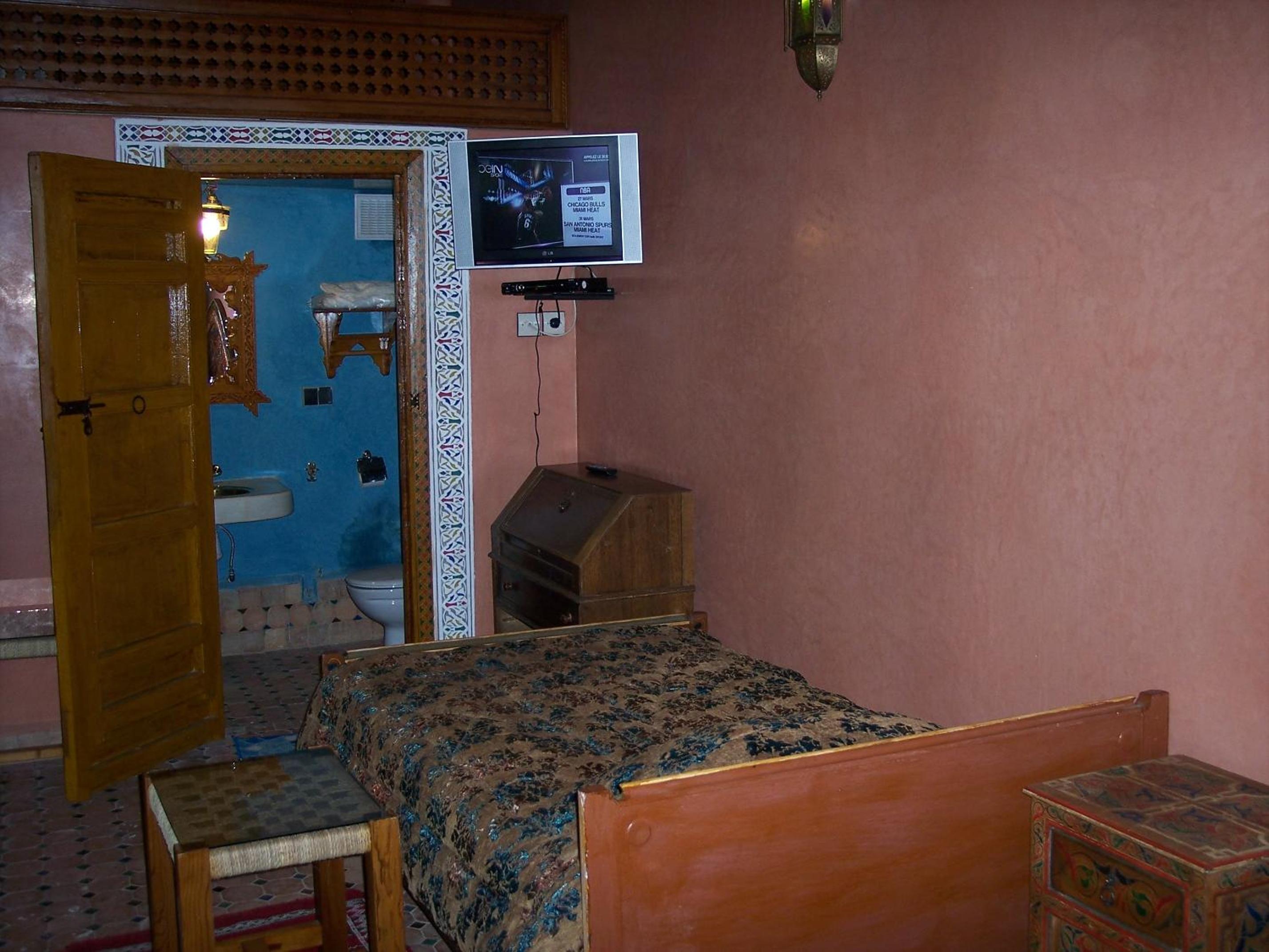 Photo 19