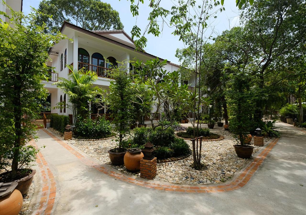 Baan Imm Sook Resort