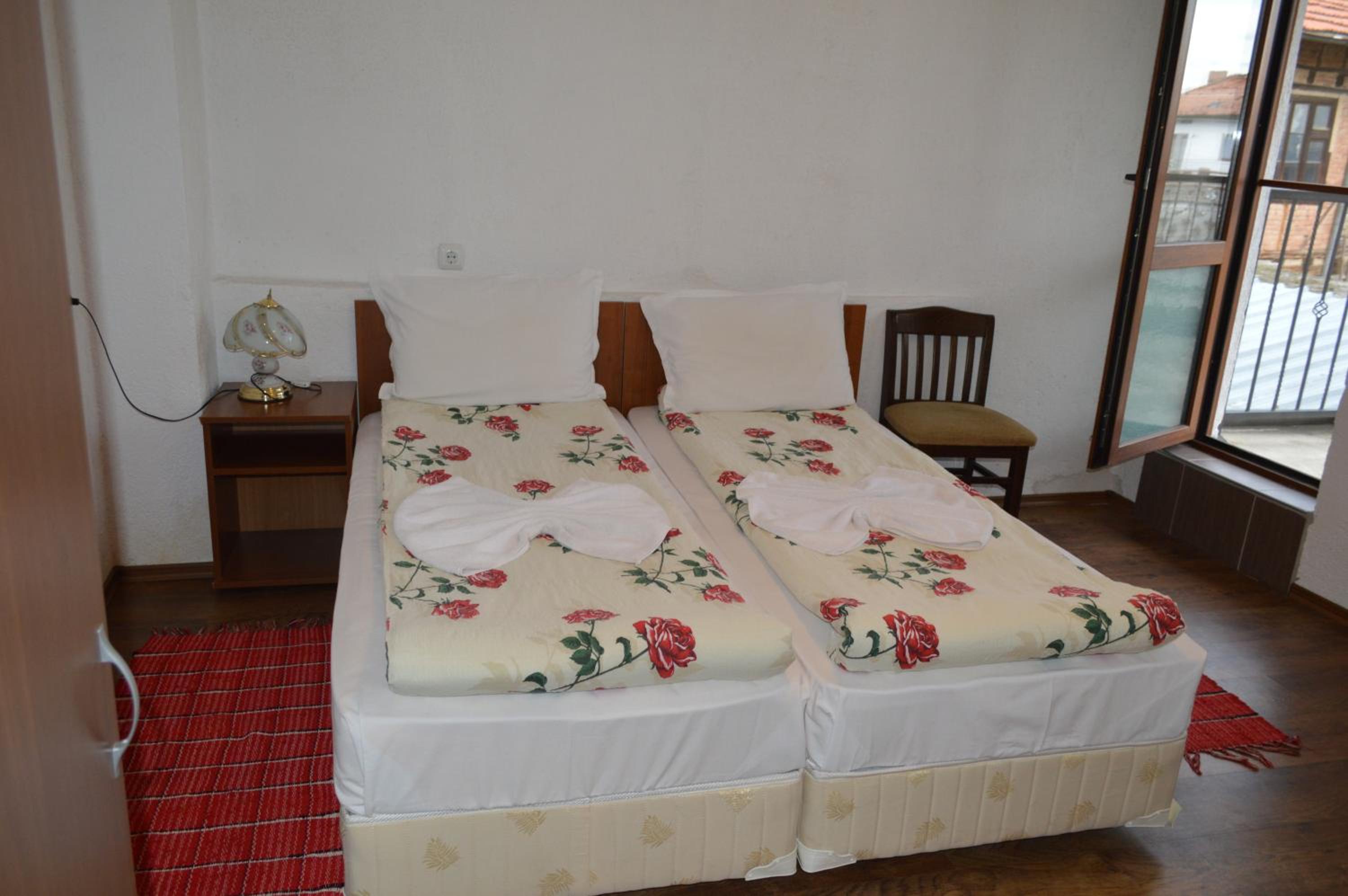 Baba Dora Guesthouse