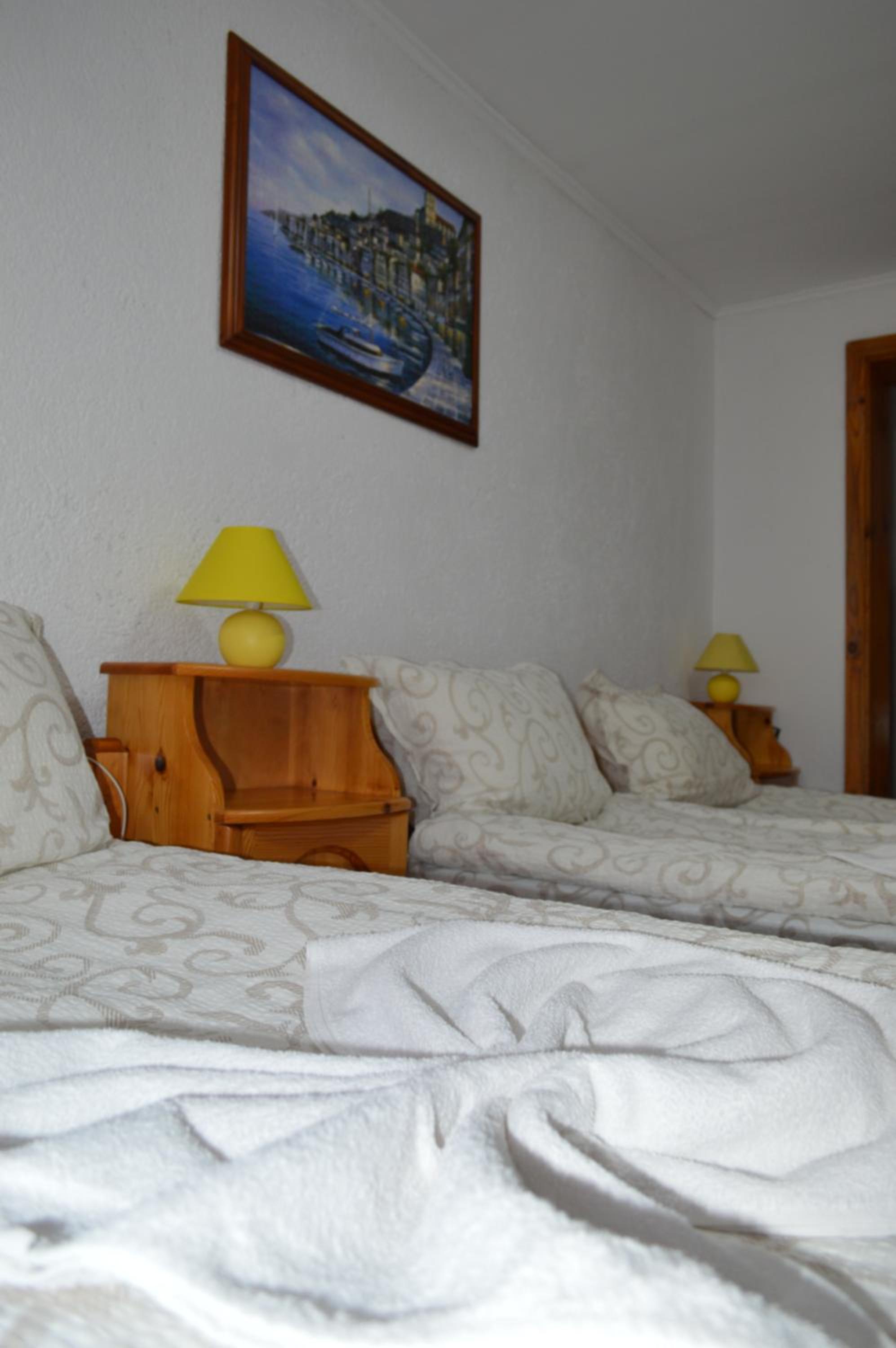 Baba Dora Guesthouse
