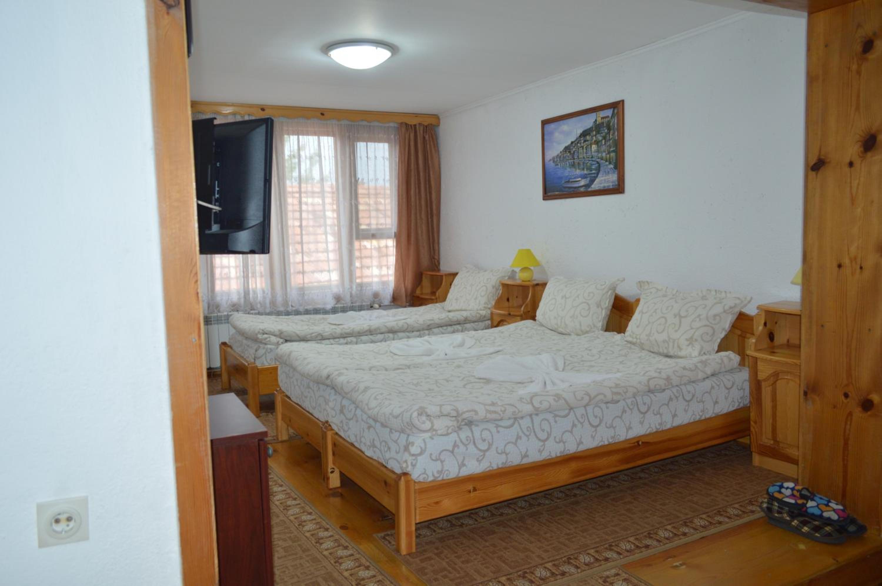 Baba Dora Guesthouse