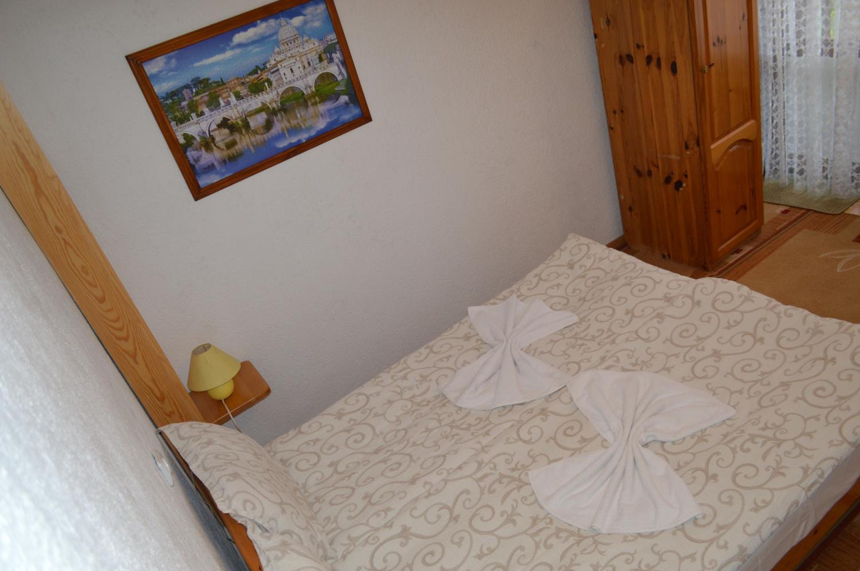 Baba Dora Guesthouse