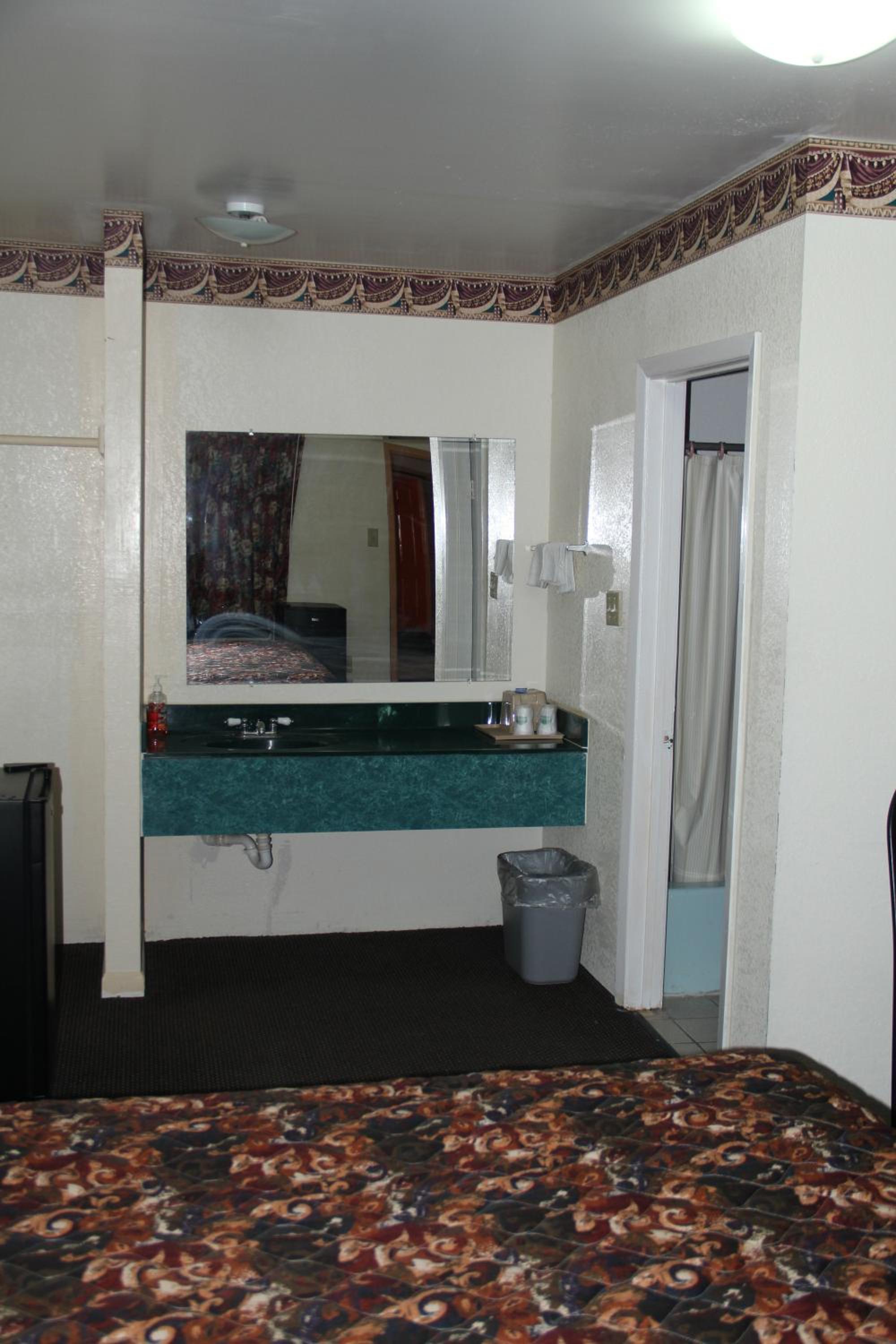 Photo 18