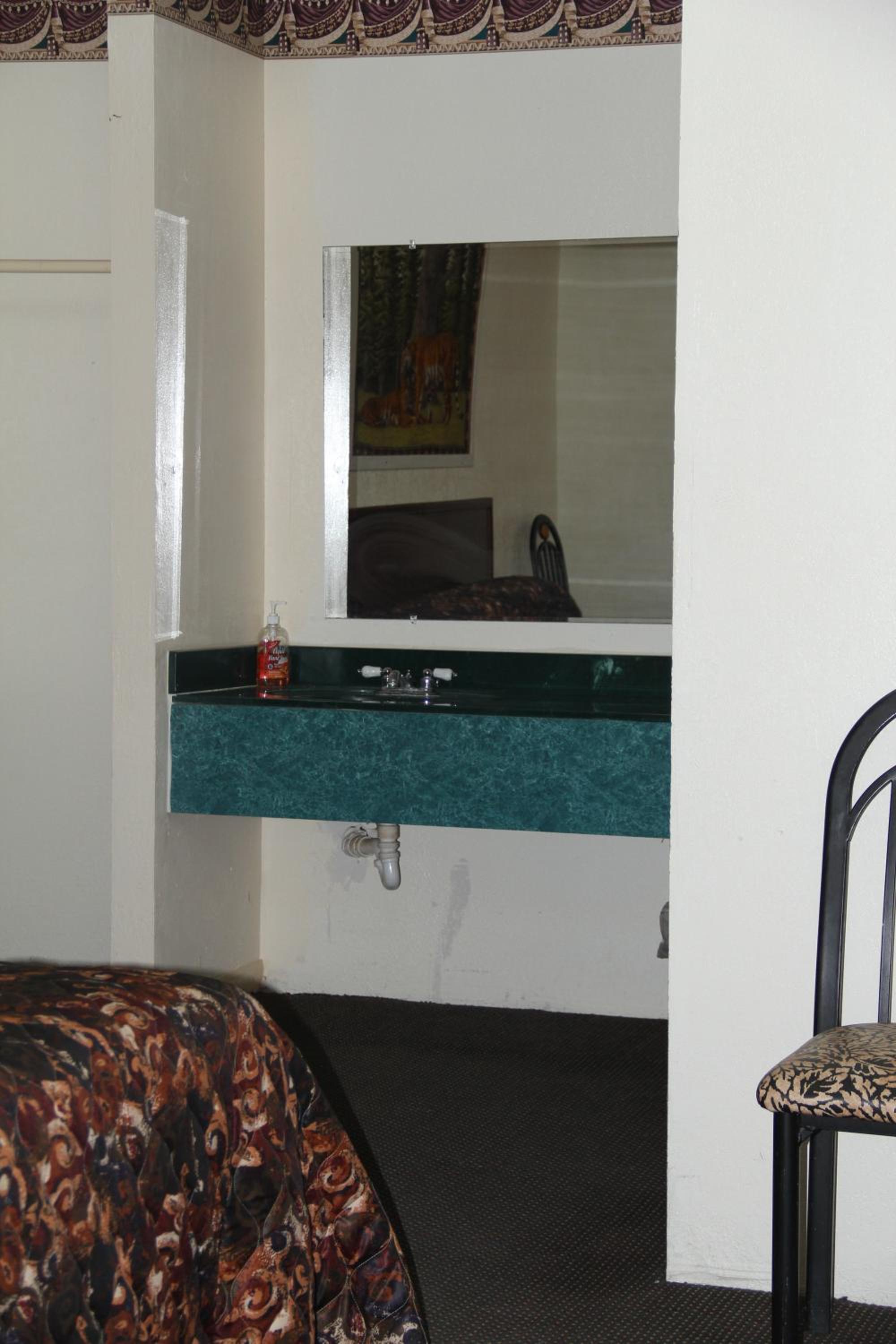Photo 12