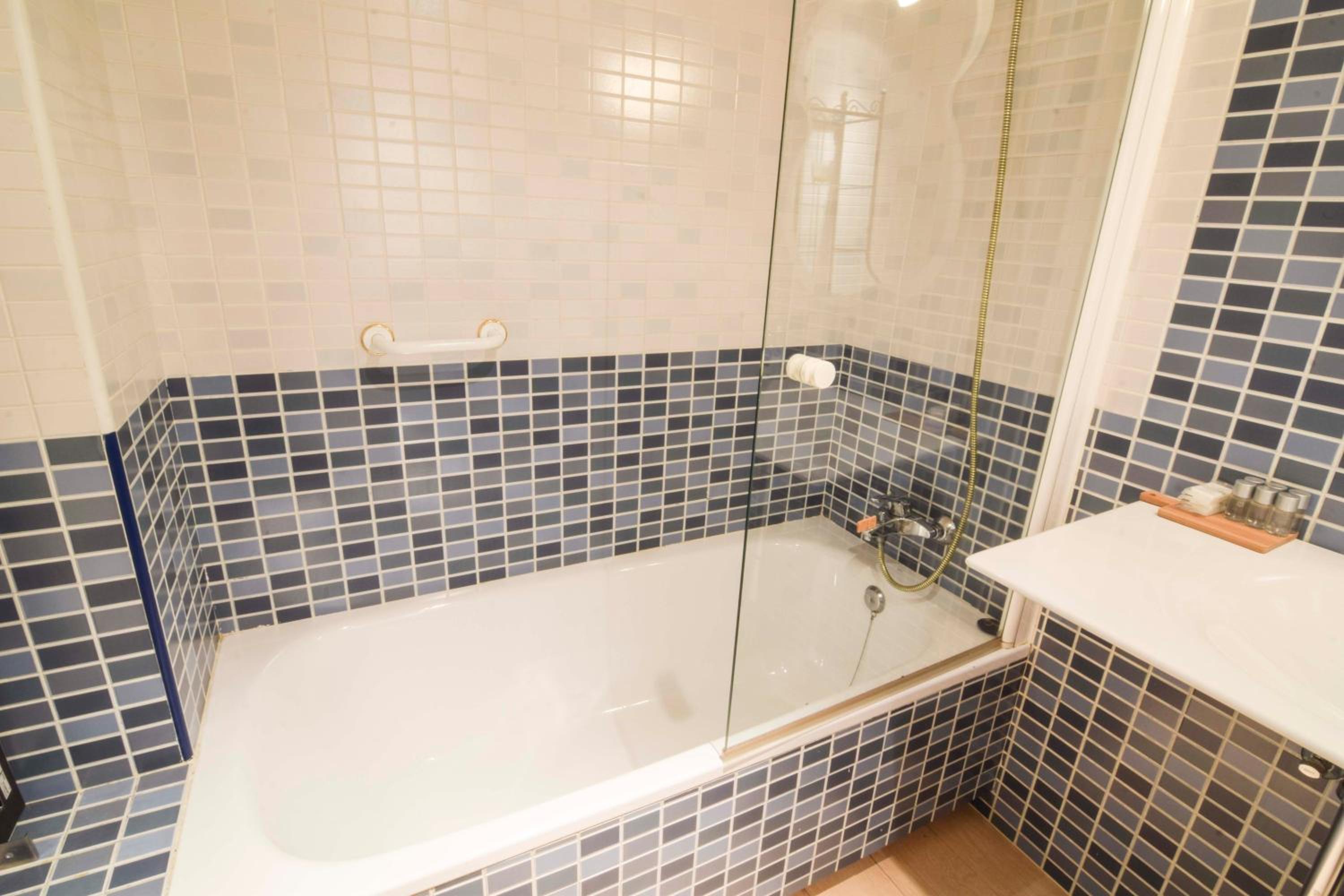 Cremades Duke Apartment