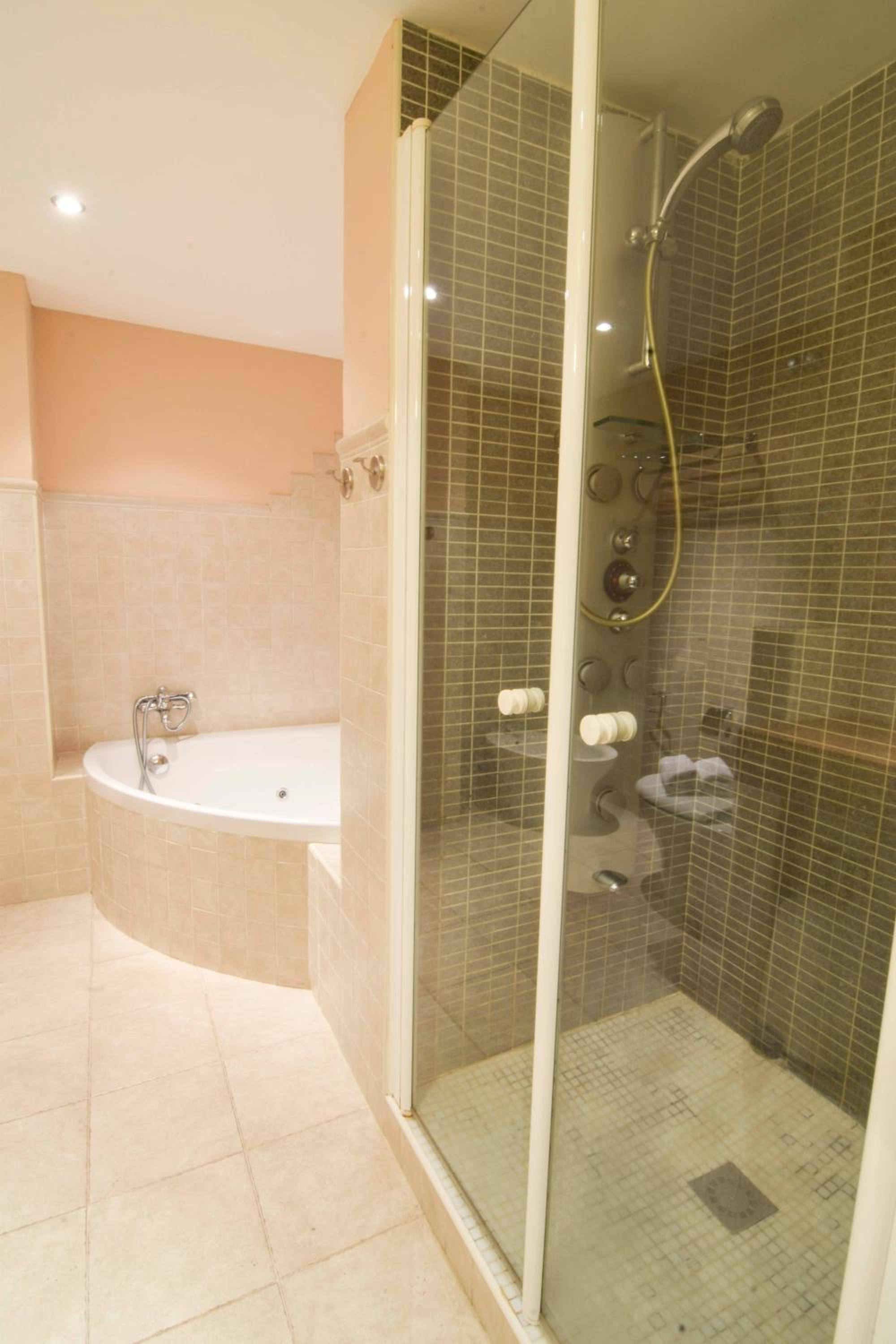 Cremades Duke Apartment