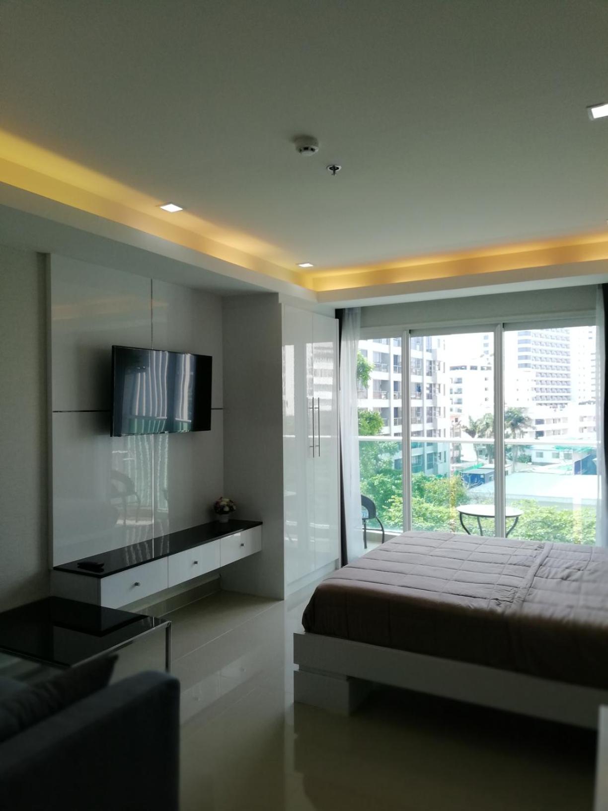 Cosy Beach View Apartments