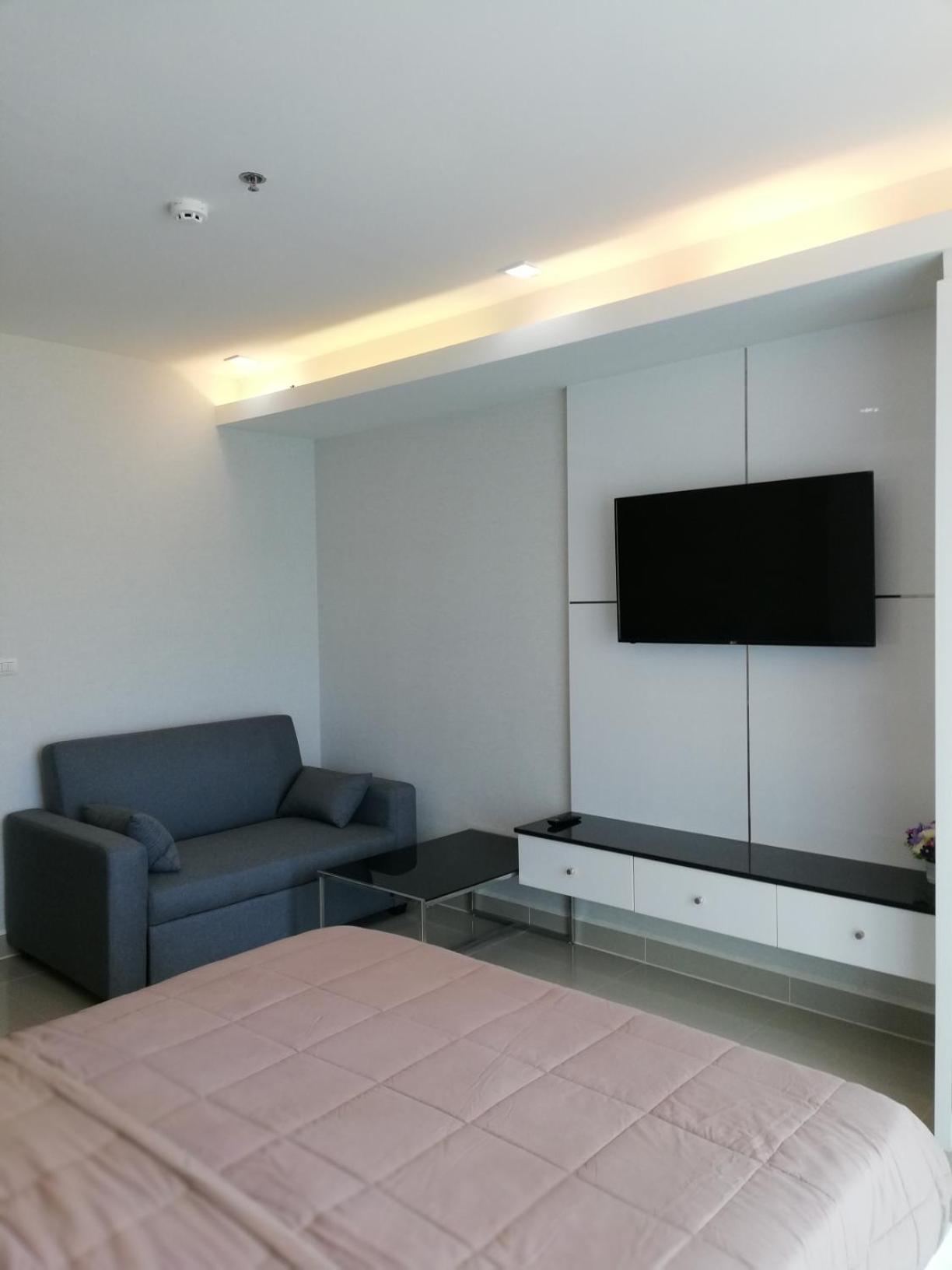 Cosy Beach View Apartments