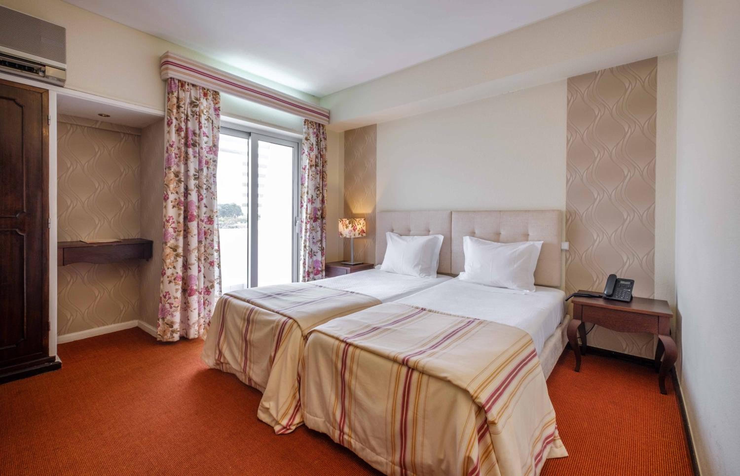 Fatima Vacations - Catolica Hotel - Property Image 5