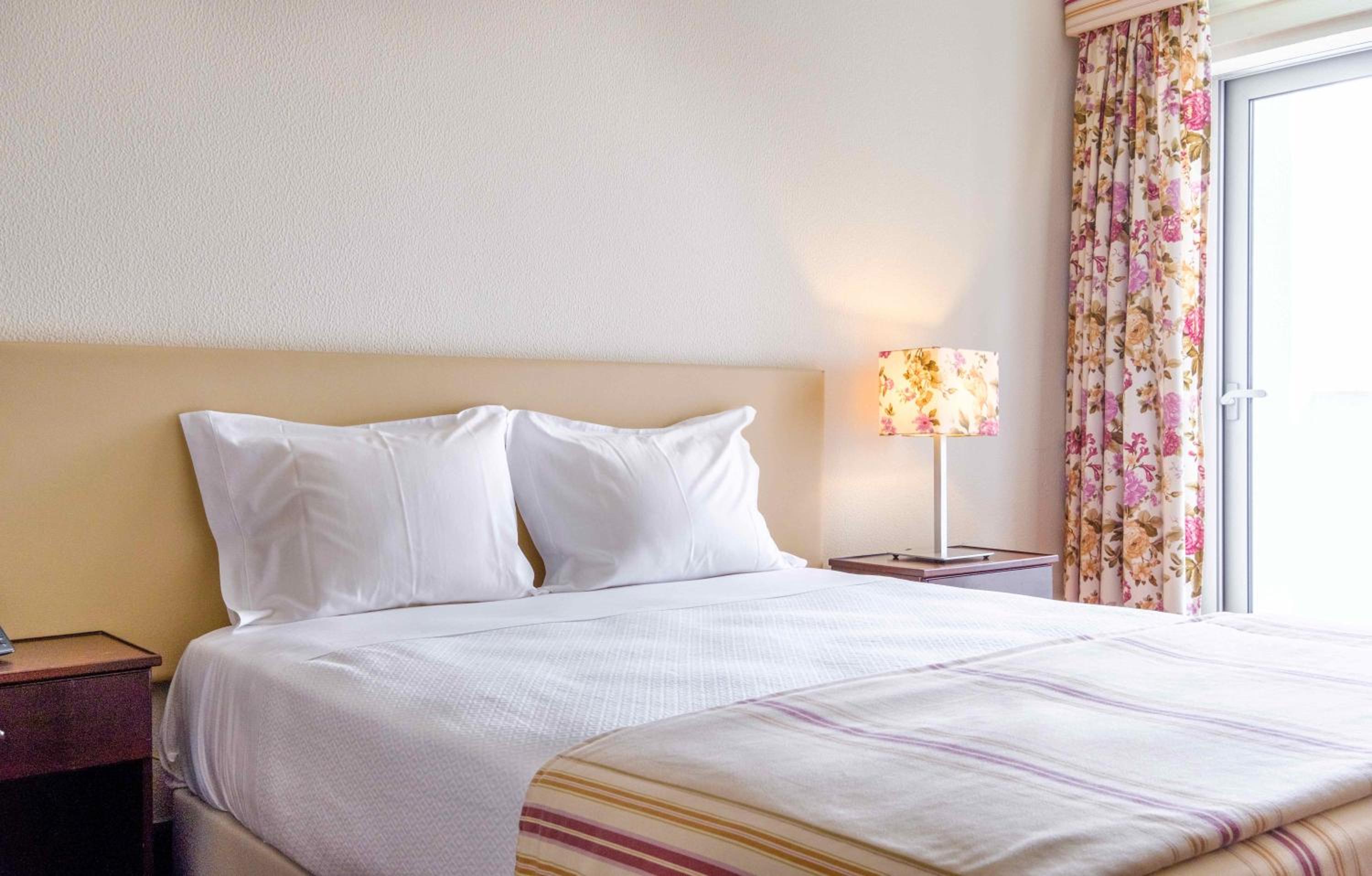 Fatima Vacations - Catolica Hotel - Property Image 9