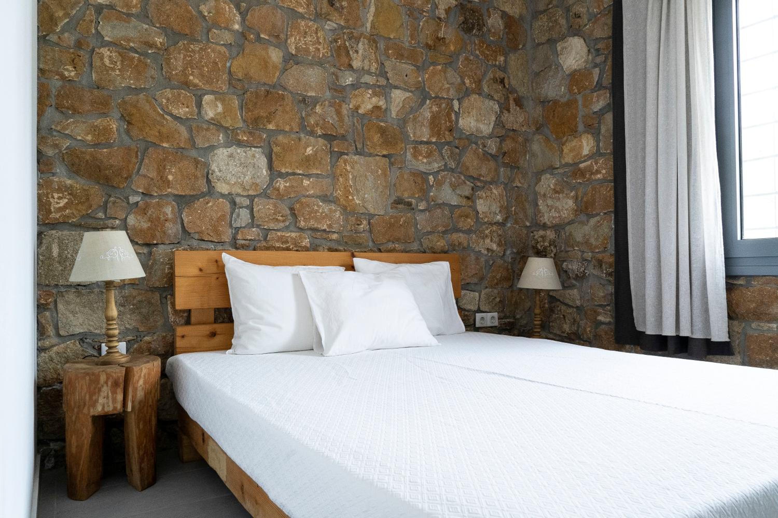 The Ideal Secluded Retreat view 4