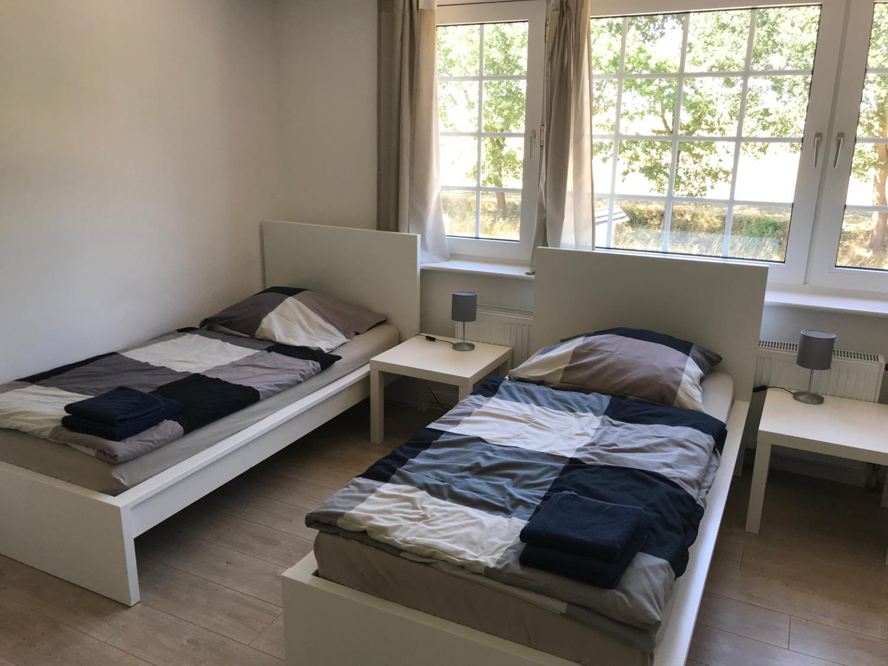 have-a-nice-Stay - Monteurunterkunft - Einzelbetten - Bad - Küche - Parkplatz