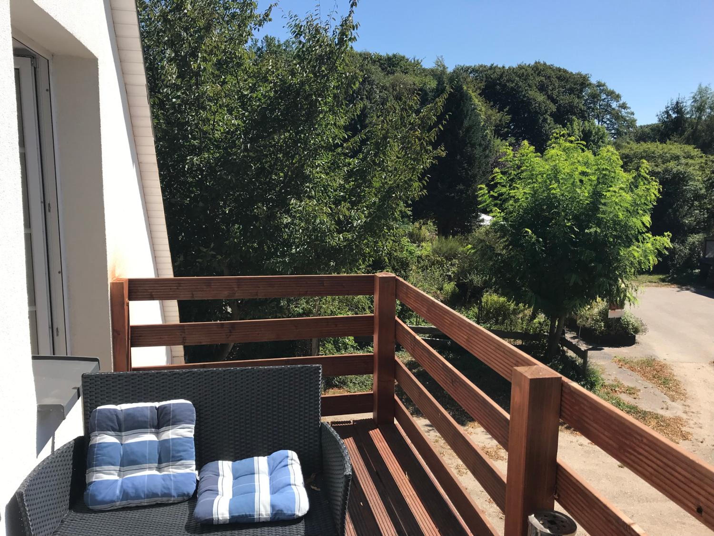 have-a-nice-Stay - Monteurunterkunft - Einzelbetten - Bad - Küche - Parkplatz
