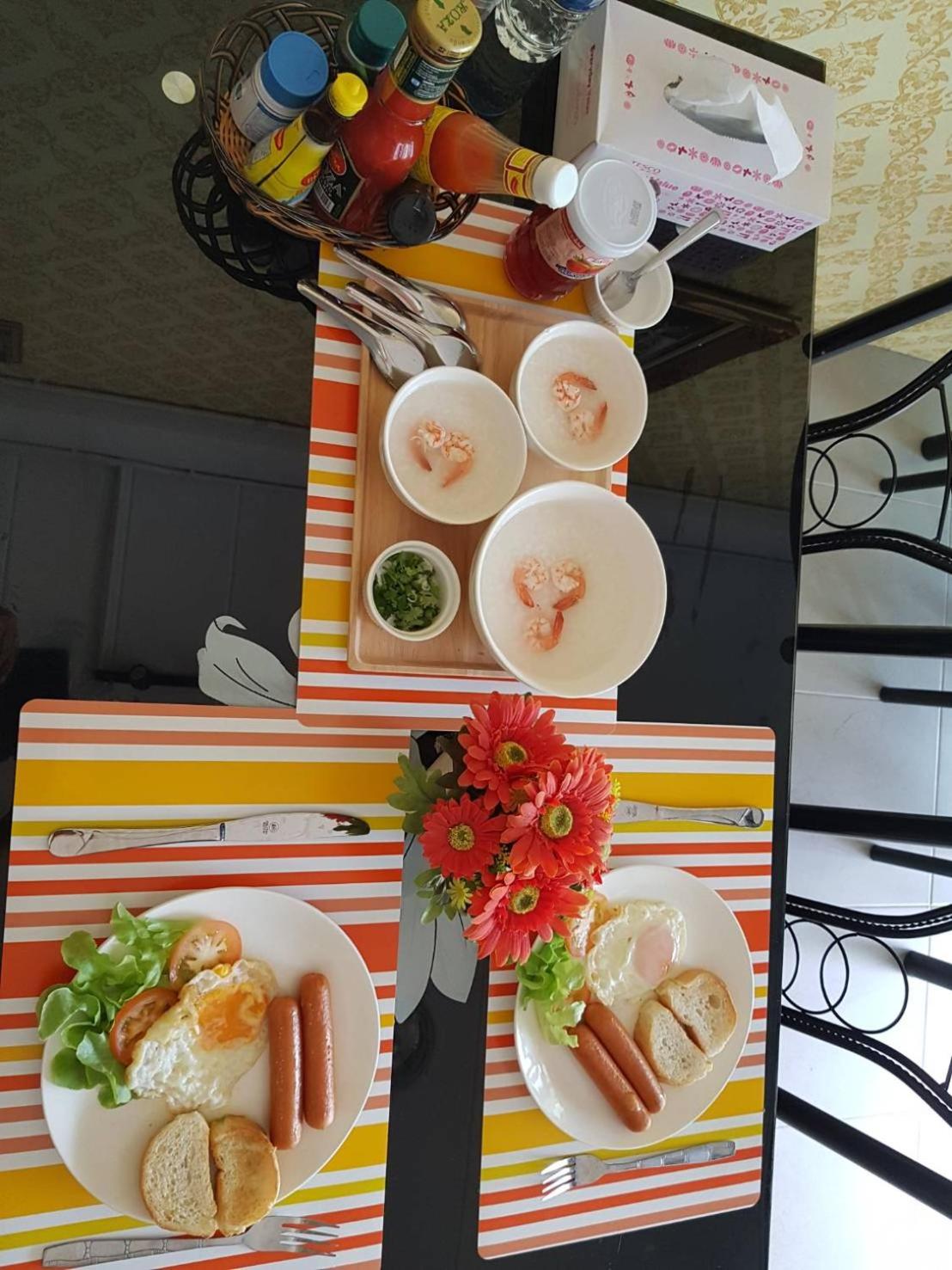 Amaretto Hostel